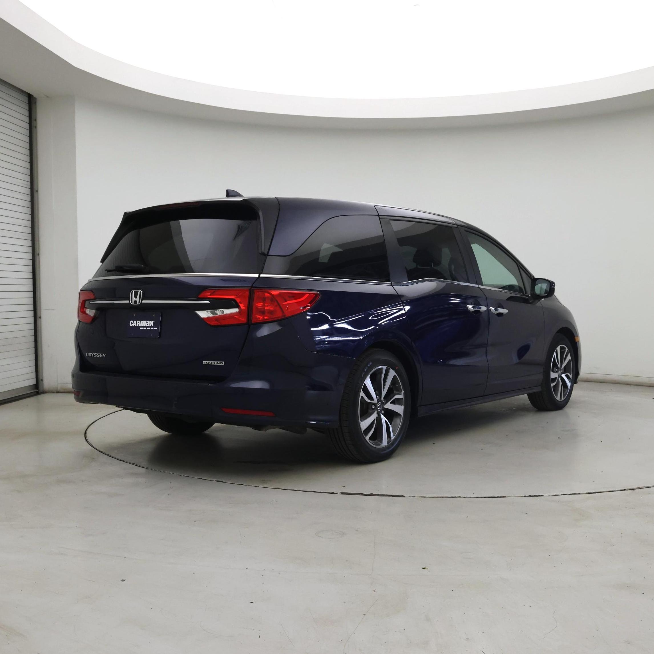 Thumbnail: 2023 Honda Odyssey - 8