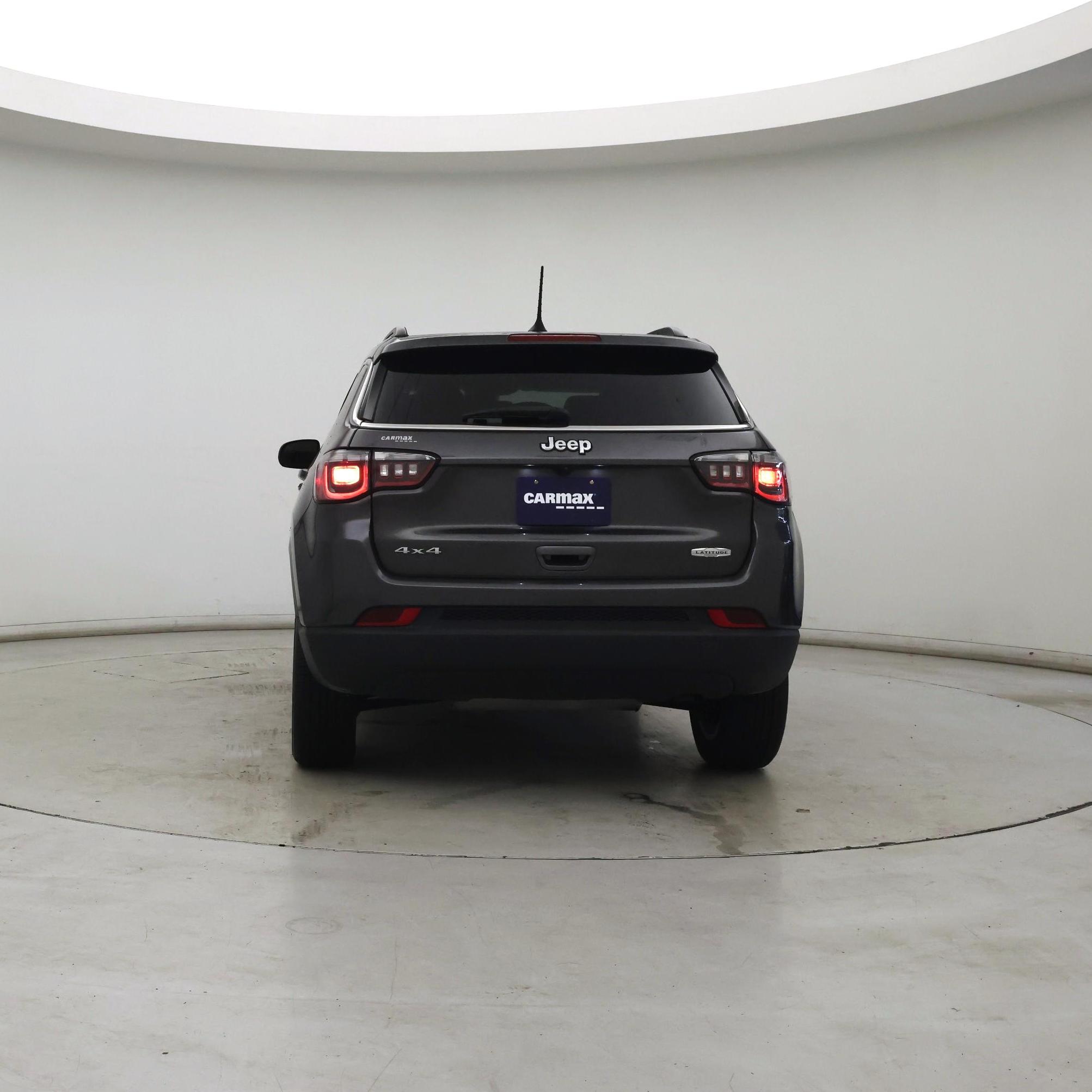 Thumbnail: 2022 Jeep Compass - 6