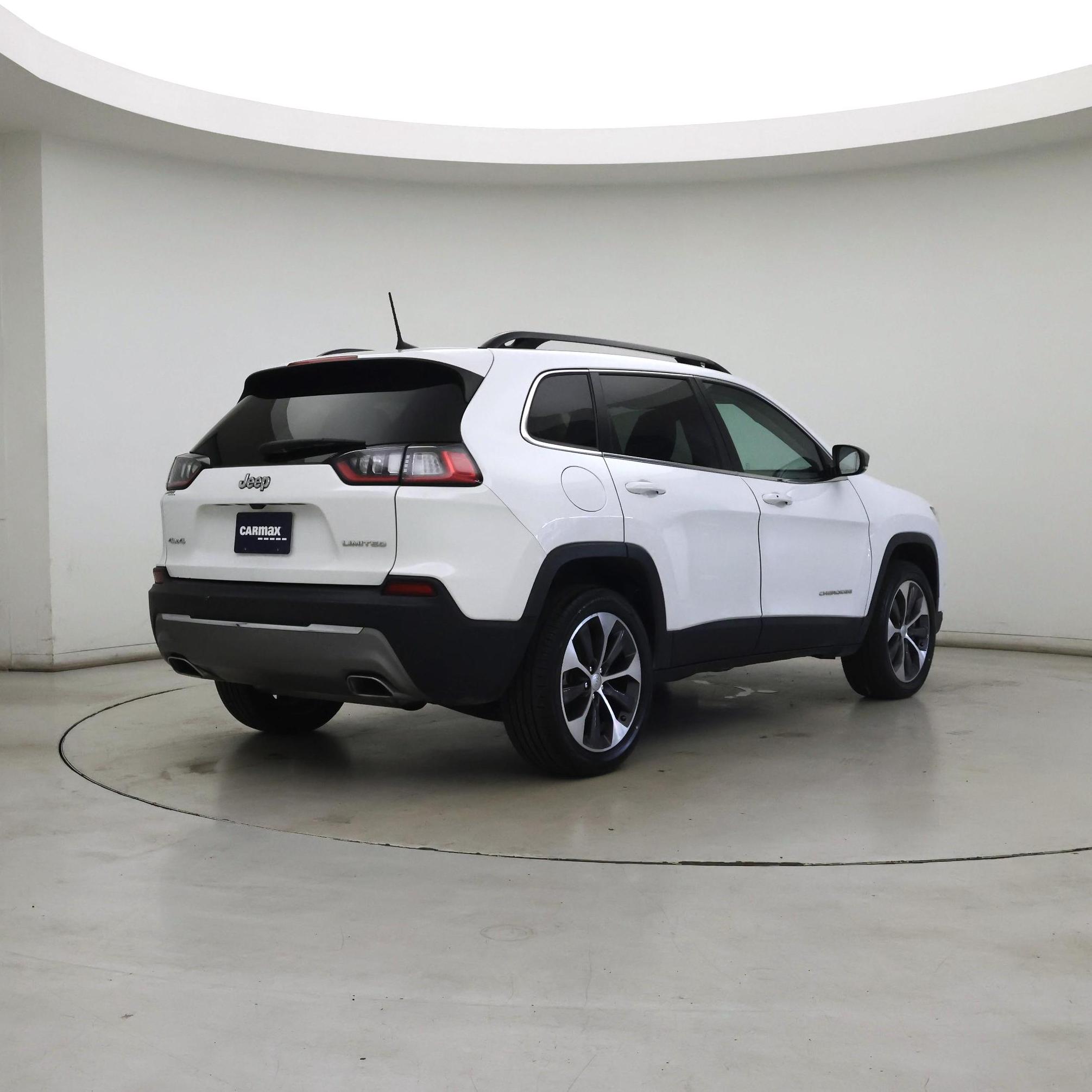 Thumbnail: 2022 Jeep Cherokee - 8
