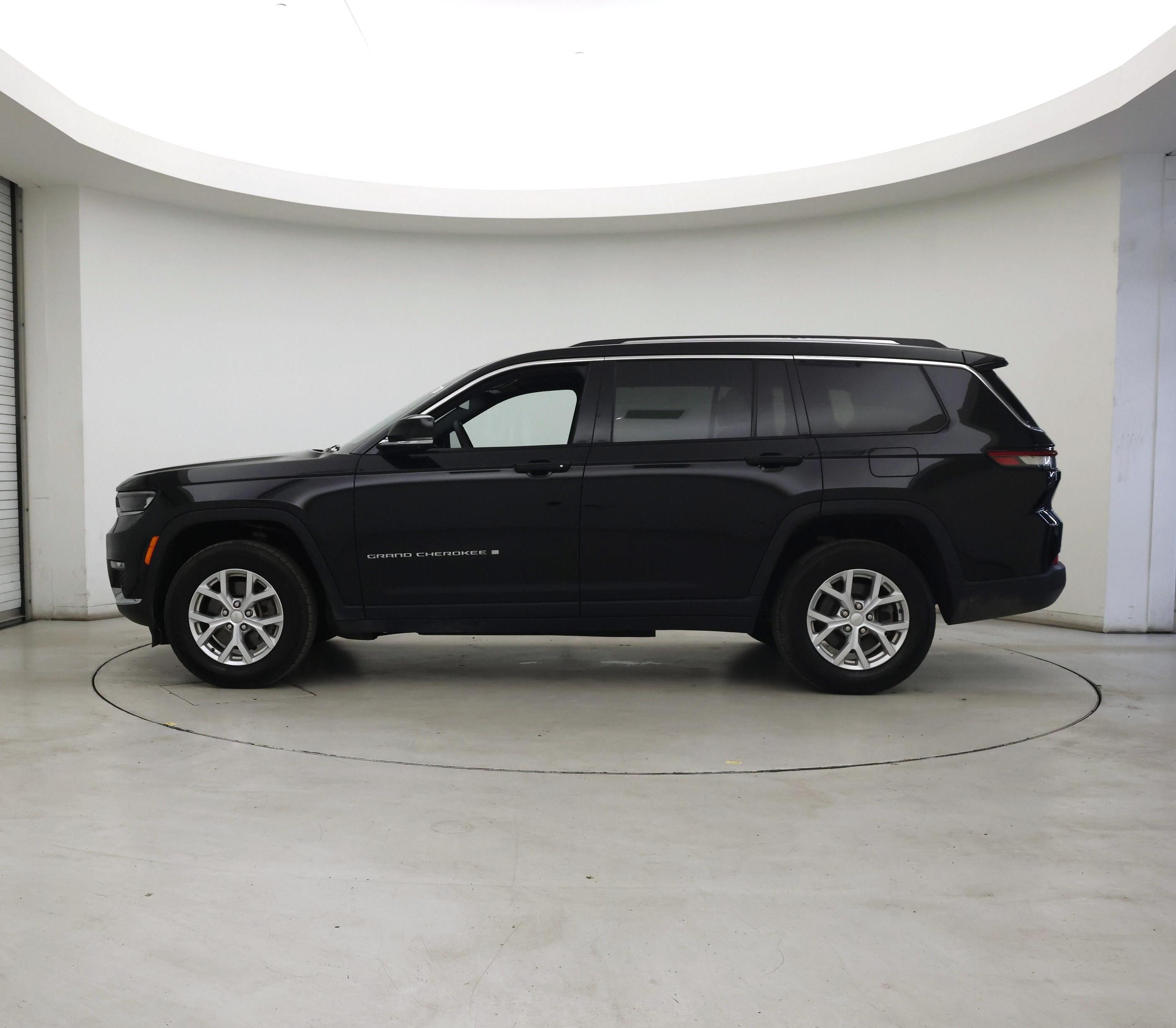 Thumbnail: 2023 Jeep Grand Cherokee L - 3