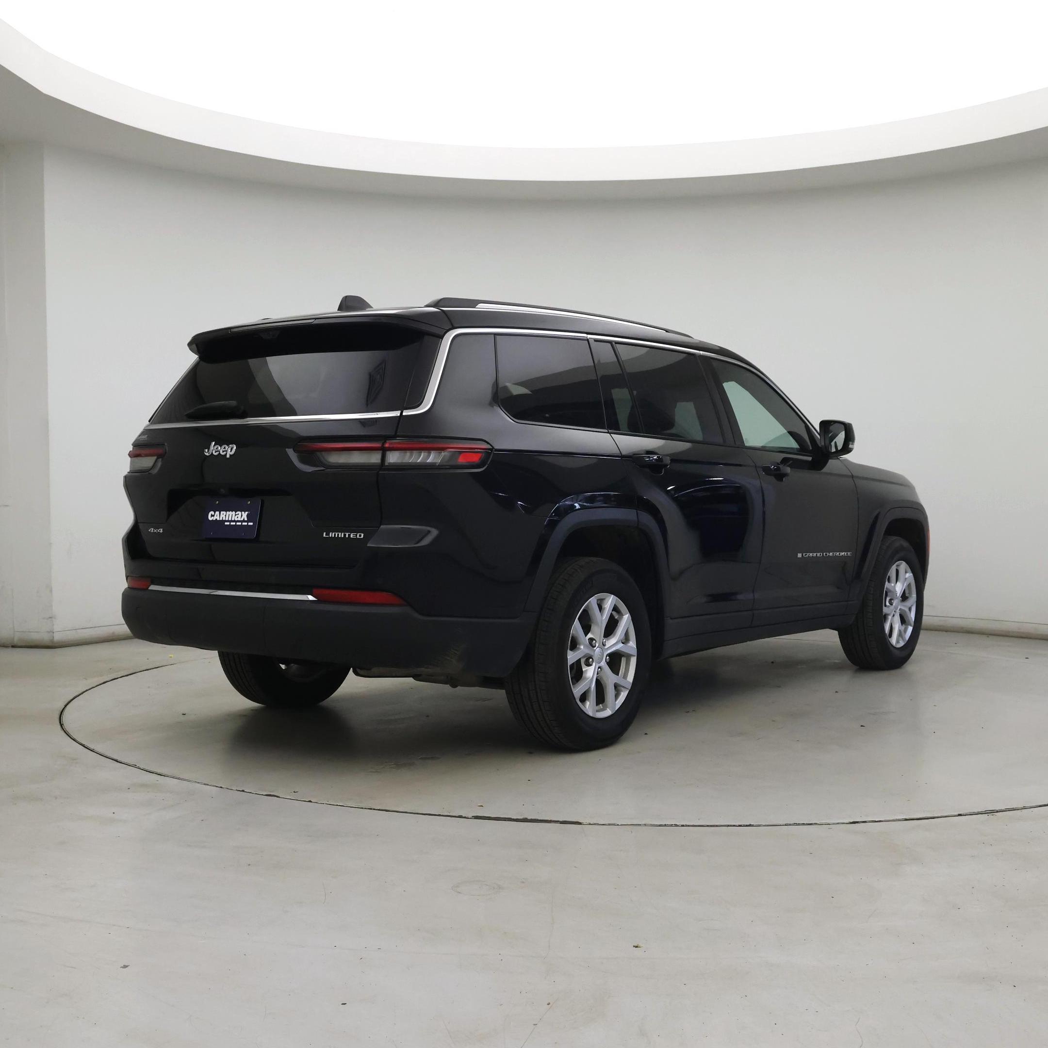 Thumbnail: 2023 Jeep Grand Cherokee L - 8