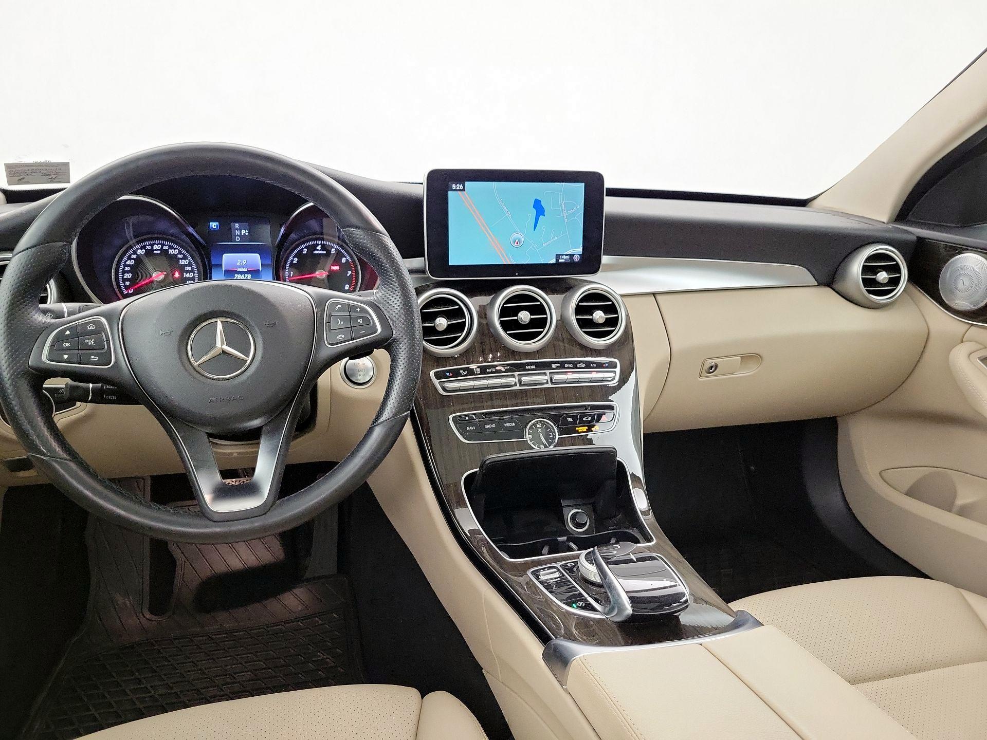 Thumbnail: 2017 Mercedes-Benz C-Class - 9