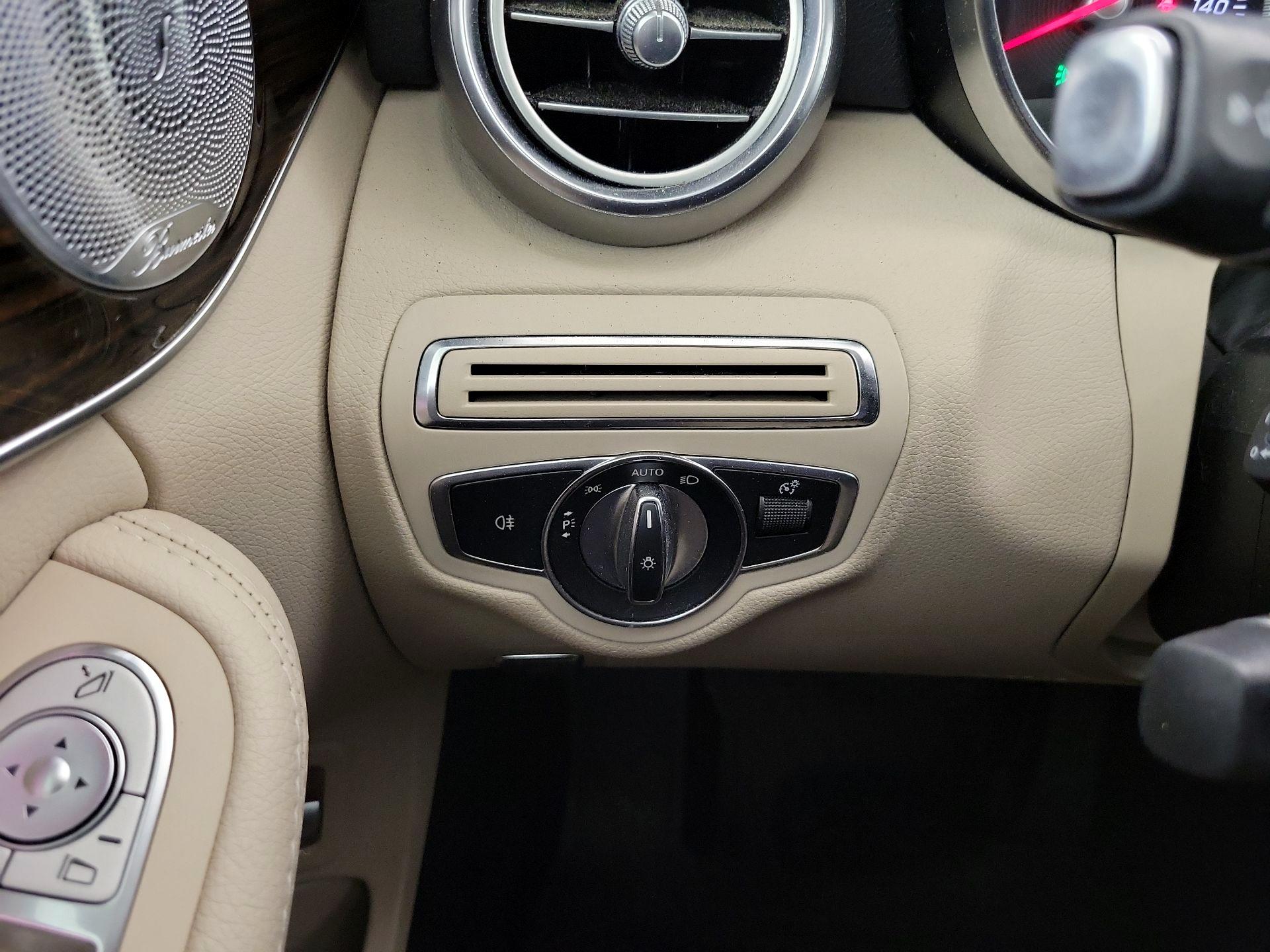 Thumbnail: 2017 Mercedes-Benz C-Class - 13