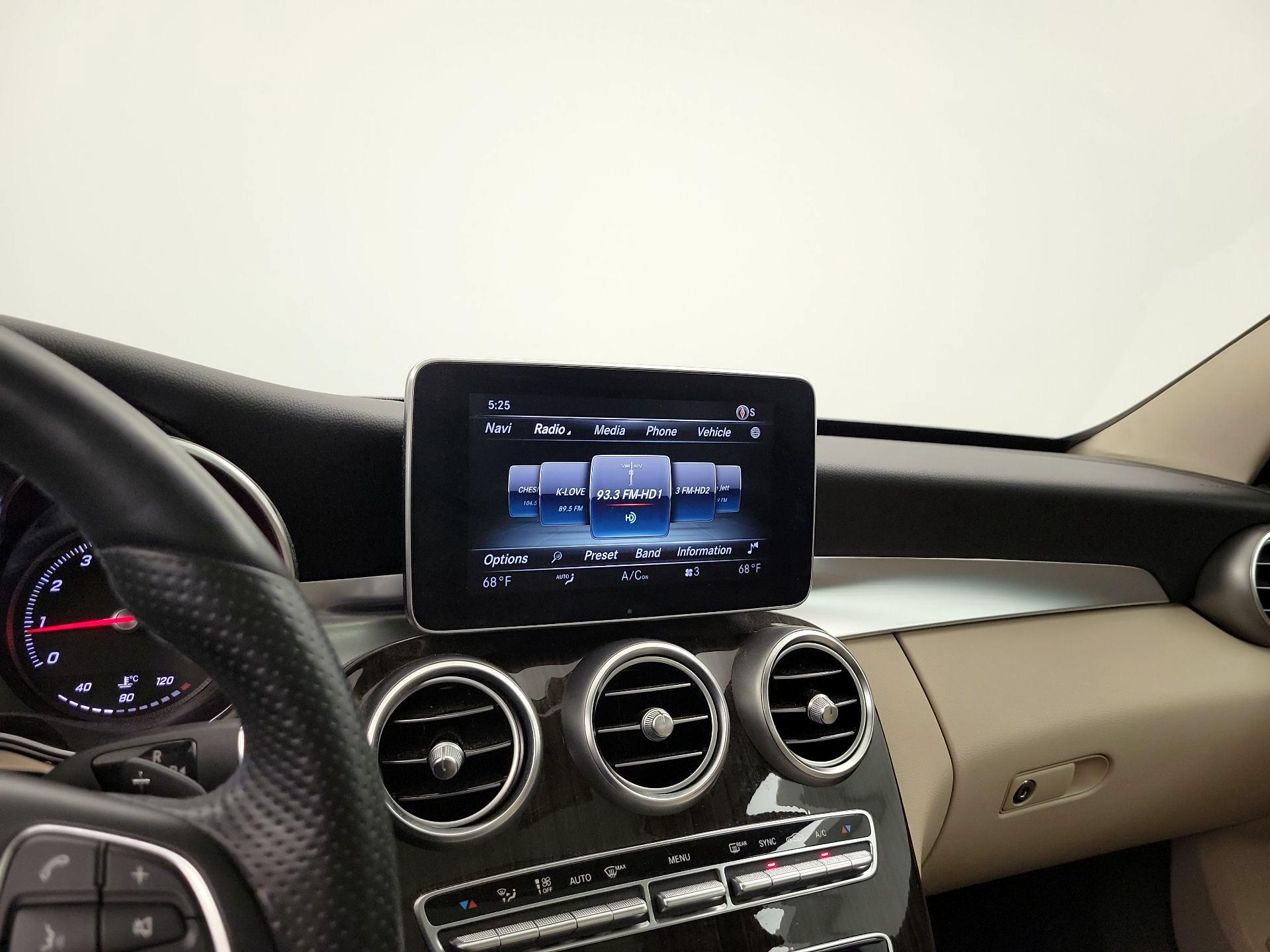 Thumbnail: 2017 Mercedes-Benz C-Class - 16