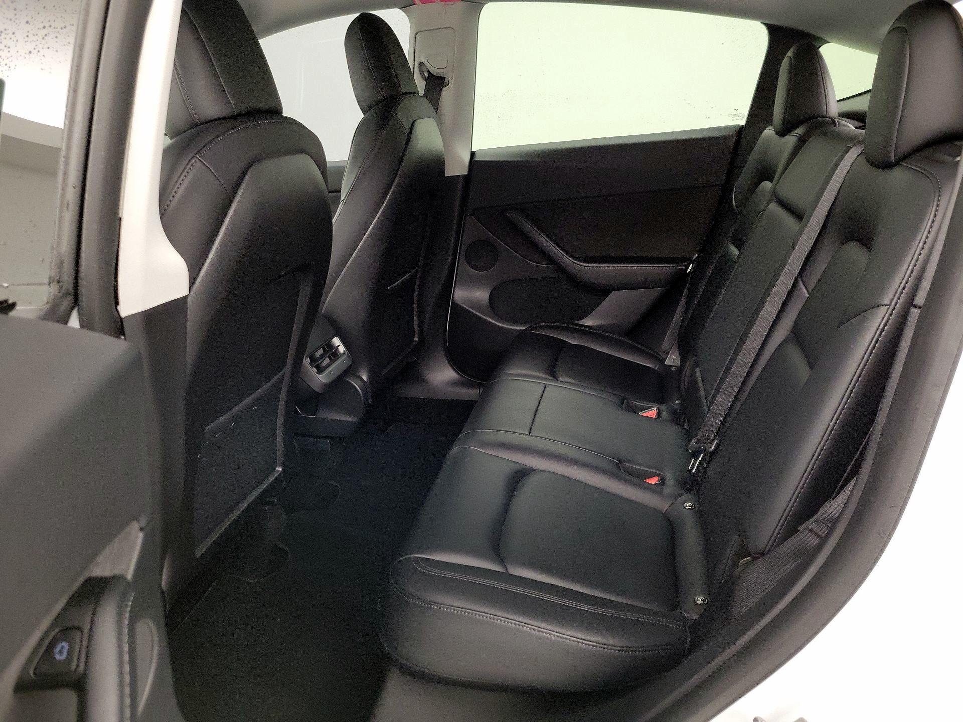 Thumbnail: 2021 Tesla Model Y - 19