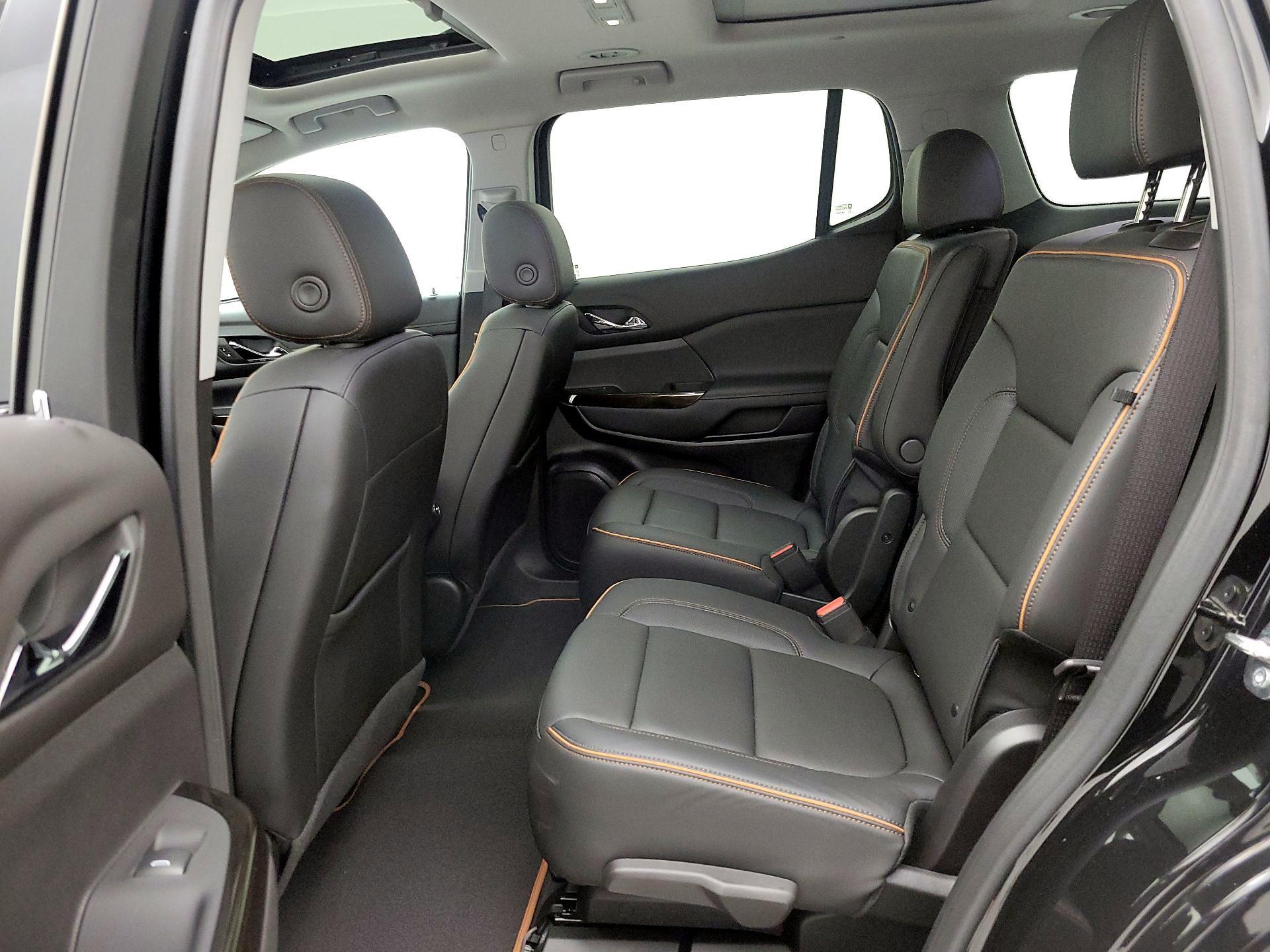 Thumbnail: 2023 GMC Acadia - 18