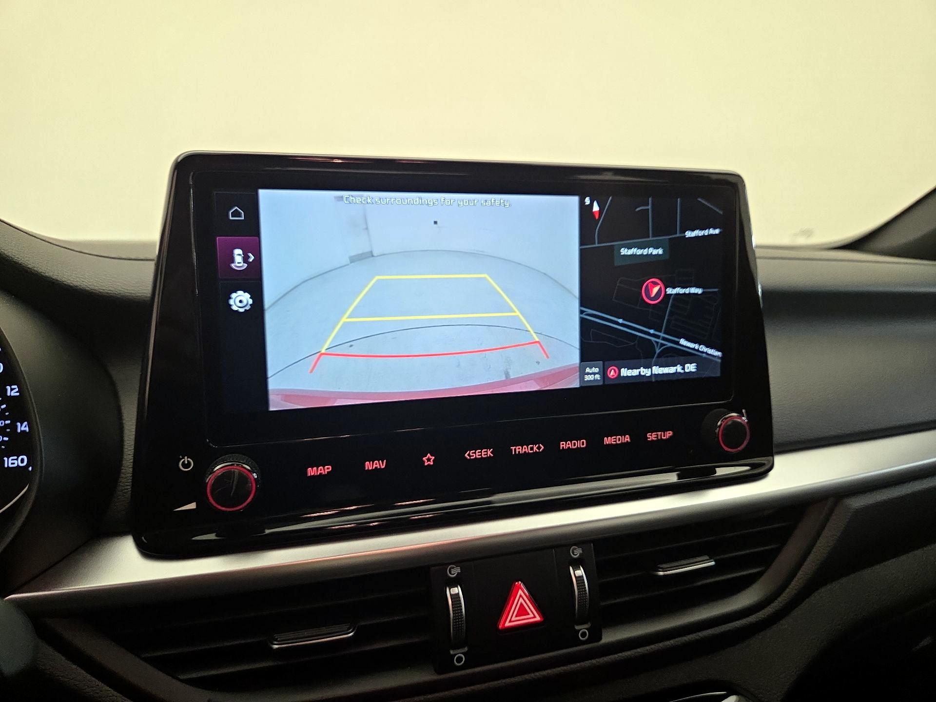 Thumbnail: 2023 Kia Forte - 15