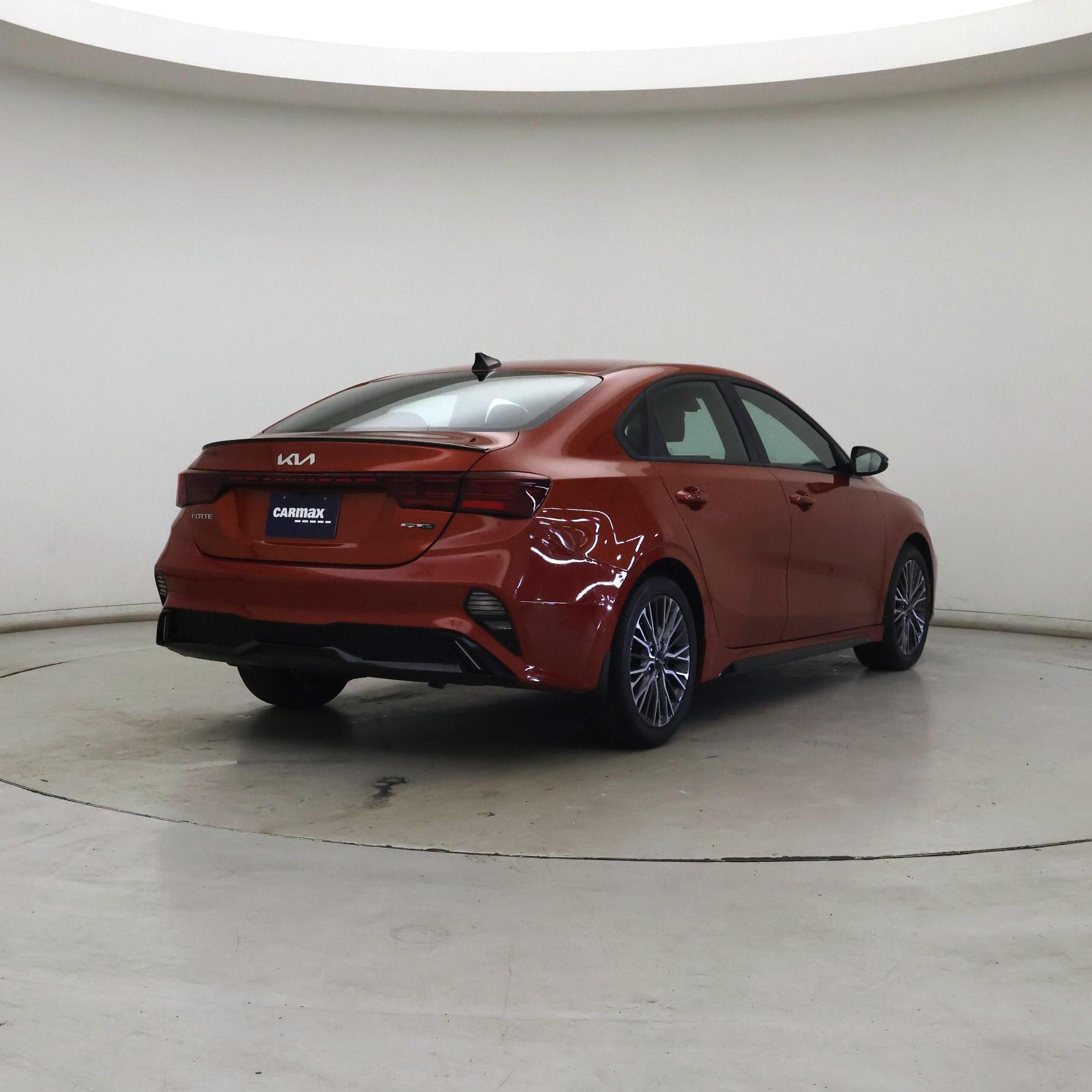 Thumbnail: 2023 Kia Forte - 8