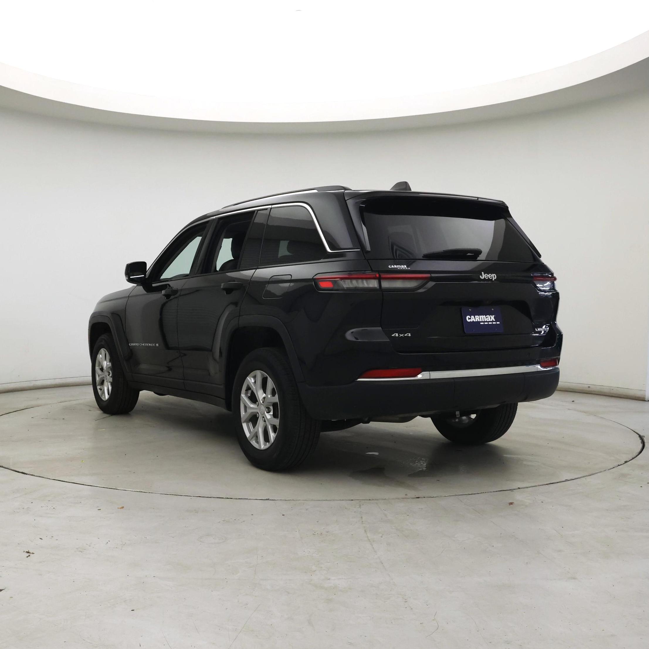 Thumbnail: 2023 Jeep Grand Cherokee - 2