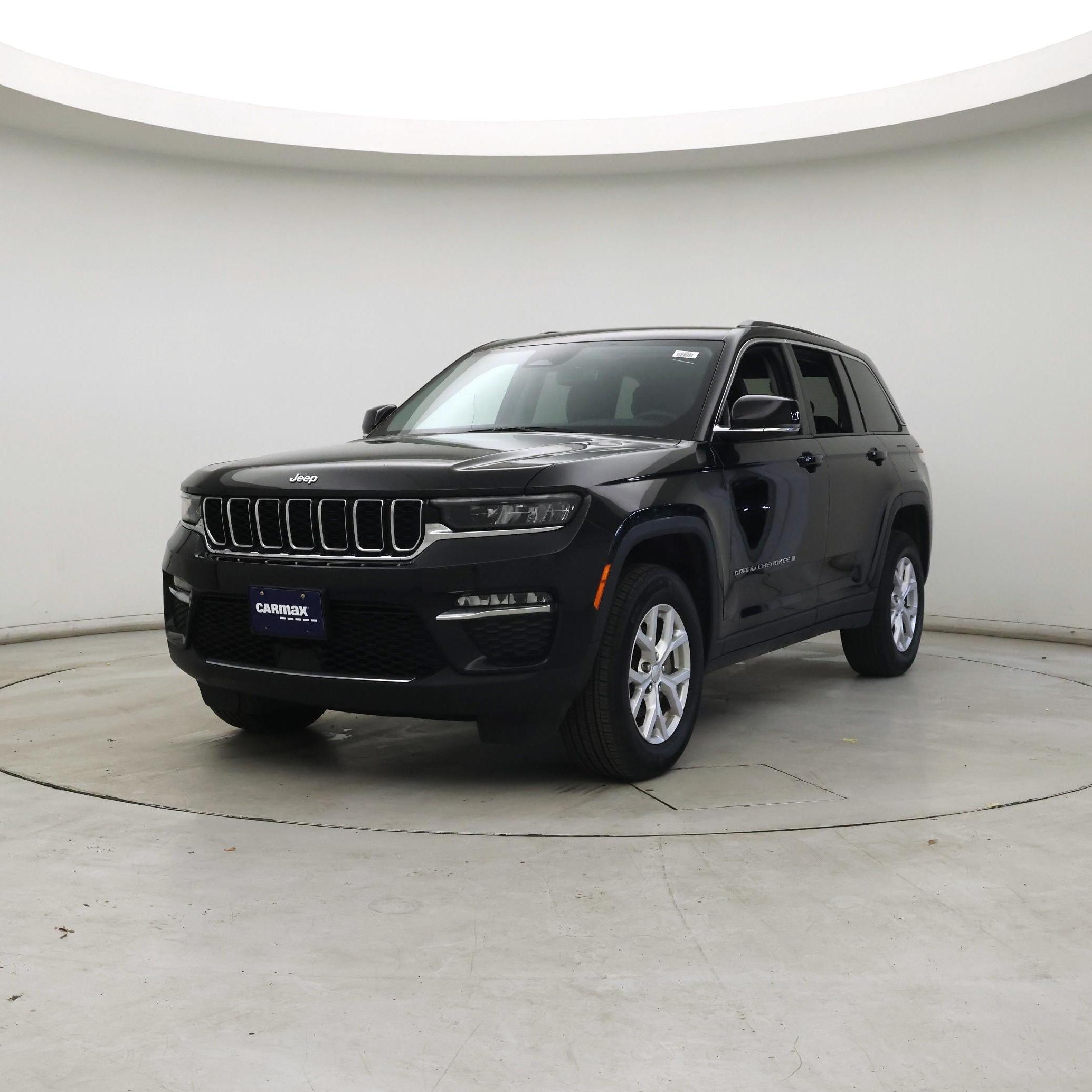 Thumbnail: 2023 Jeep Grand Cherokee - 4