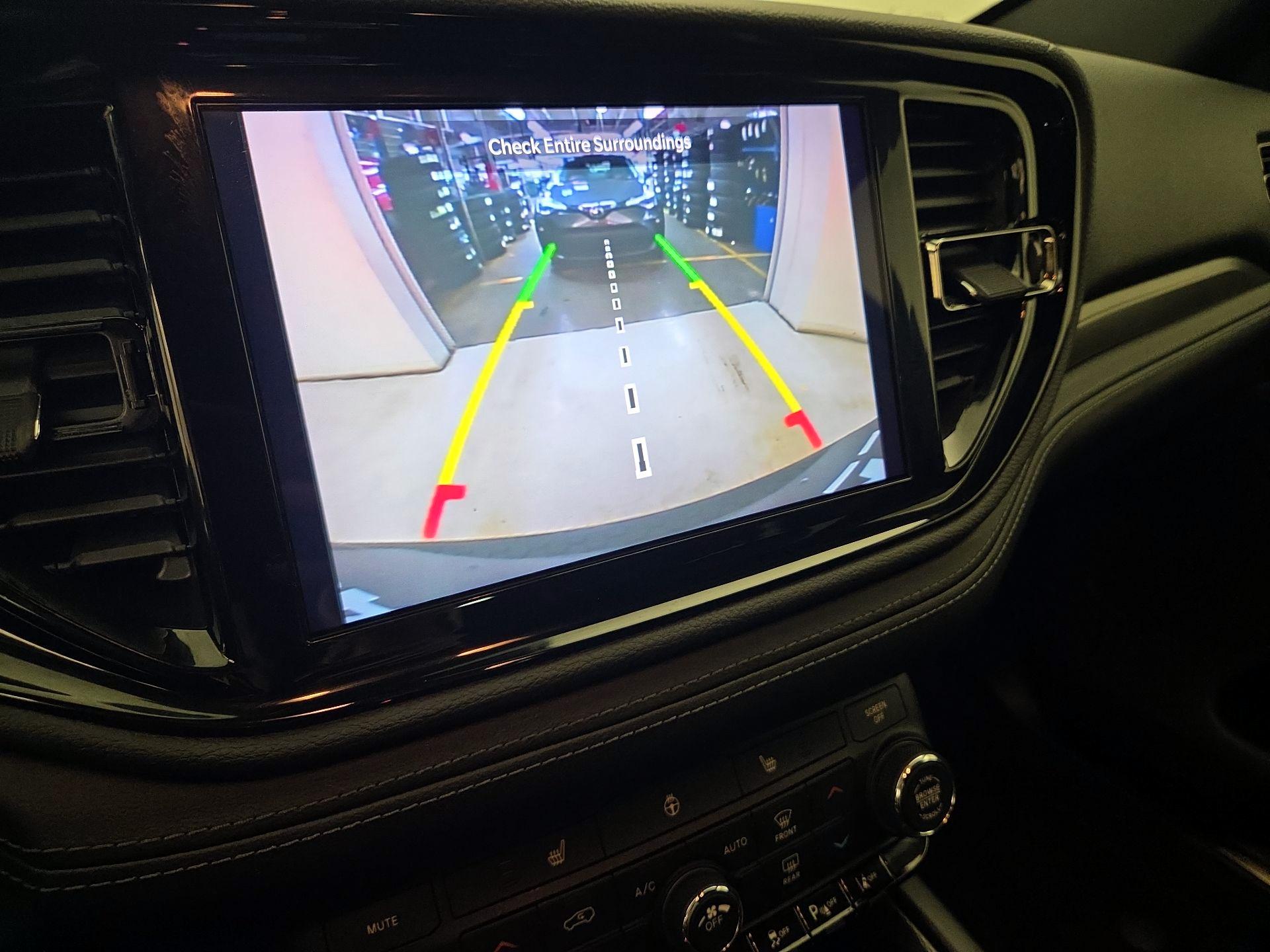 Thumbnail: 2022 Dodge Durango - 14