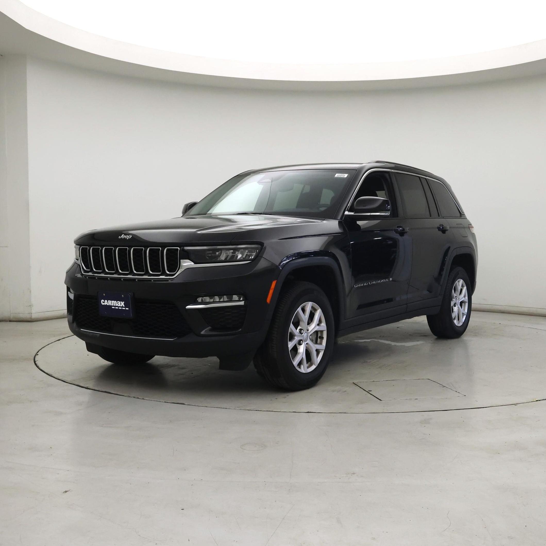 Thumbnail: 2023 Jeep Grand Cherokee - 4