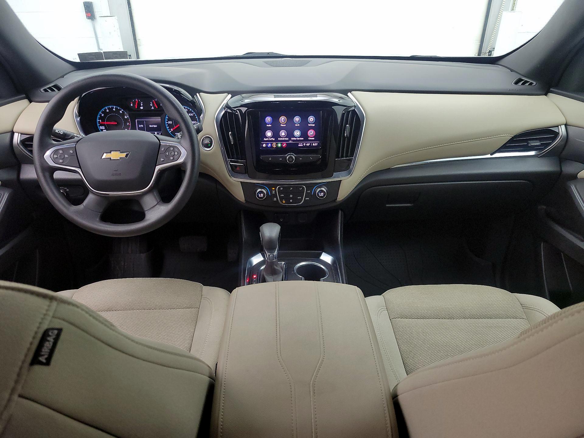 Thumbnail: 2022 Chevrolet Traverse - 9