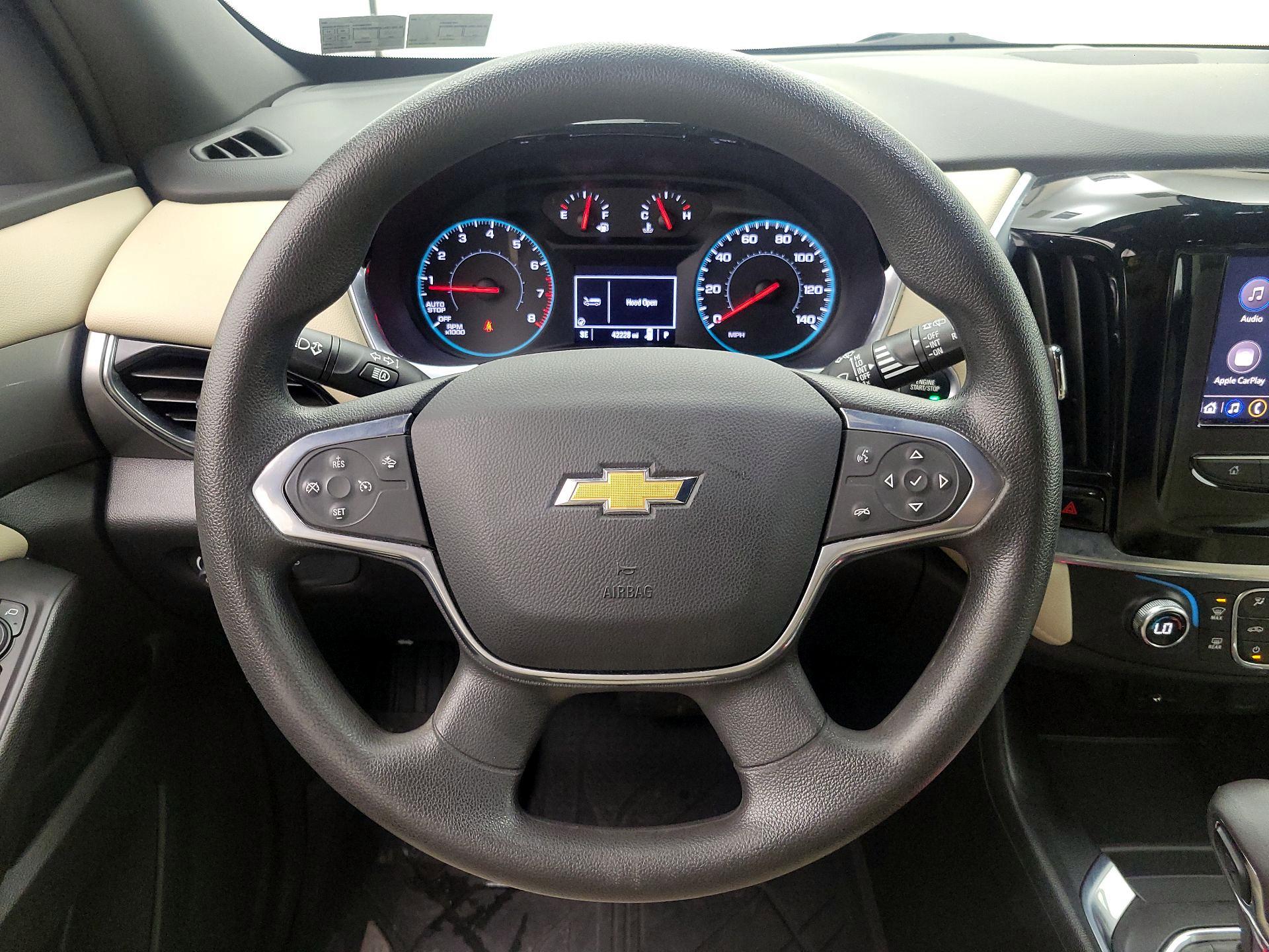 Thumbnail: 2022 Chevrolet Traverse - 10