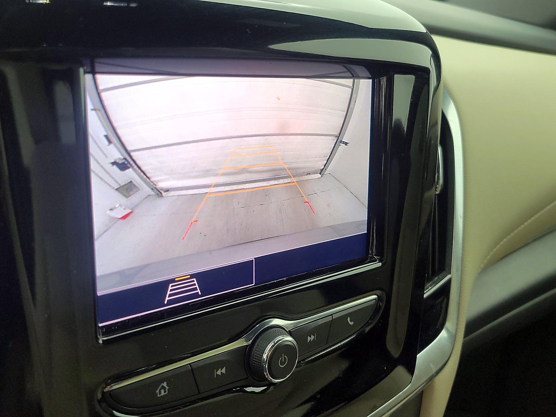 Thumbnail: 2022 Chevrolet Traverse - 14