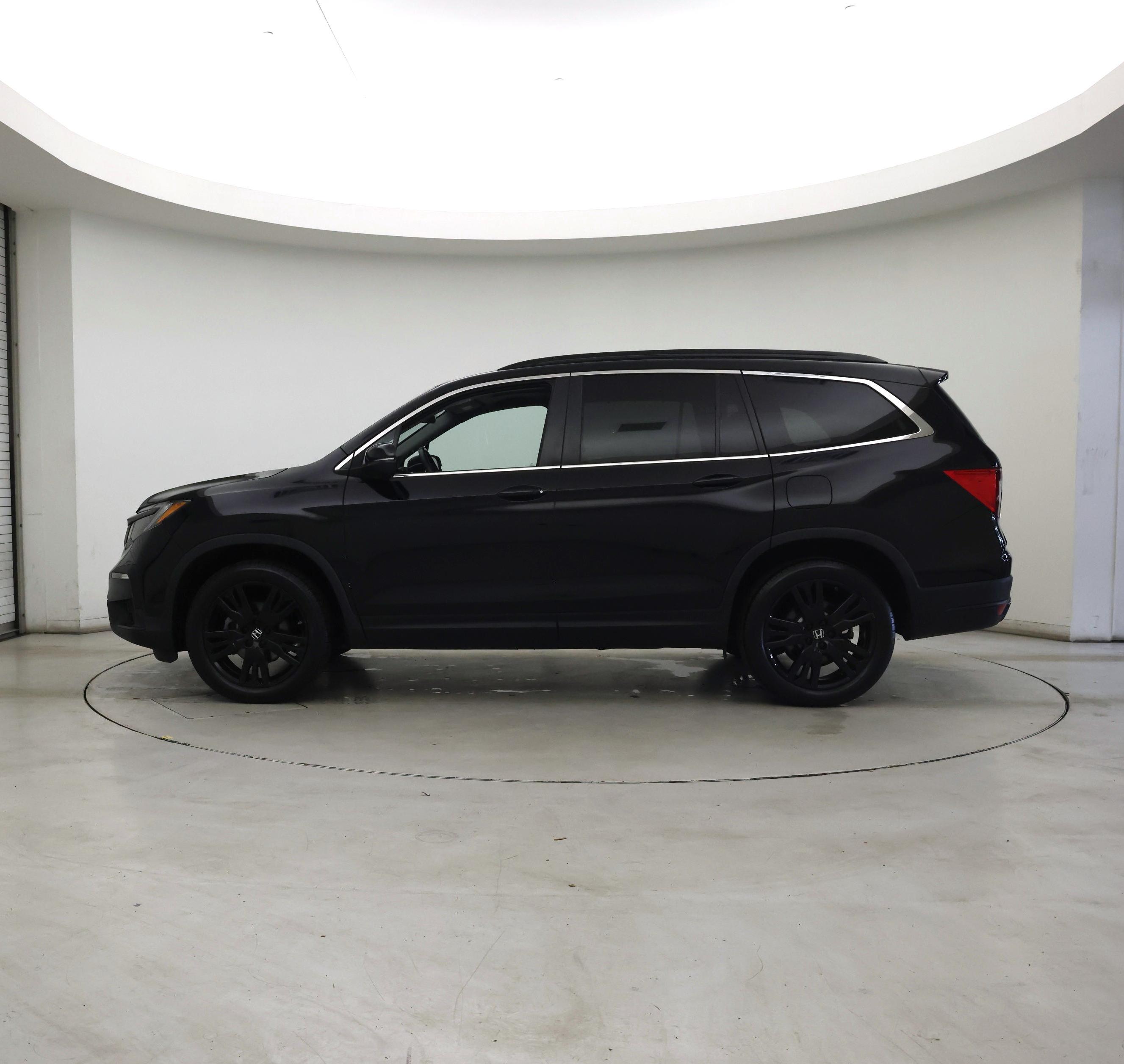 Thumbnail: 2022 Honda Pilot - 3