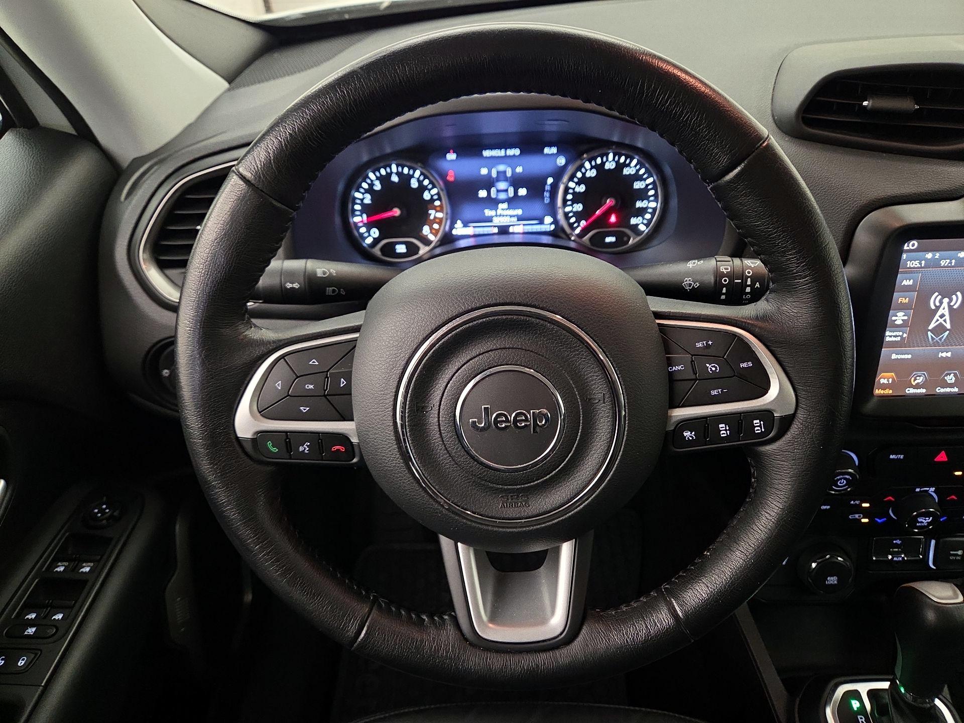 Thumbnail: 2023 Jeep Renegade - 10