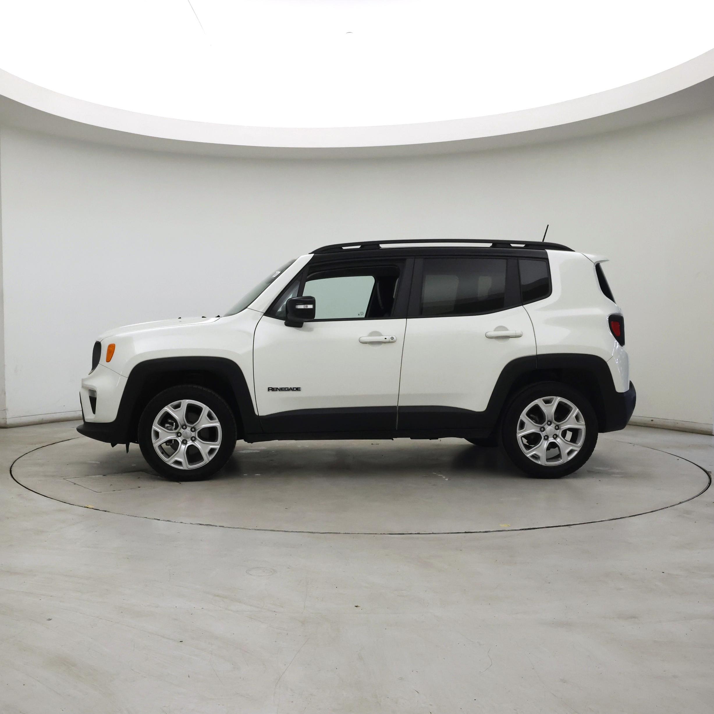 Thumbnail: 2023 Jeep Renegade - 3