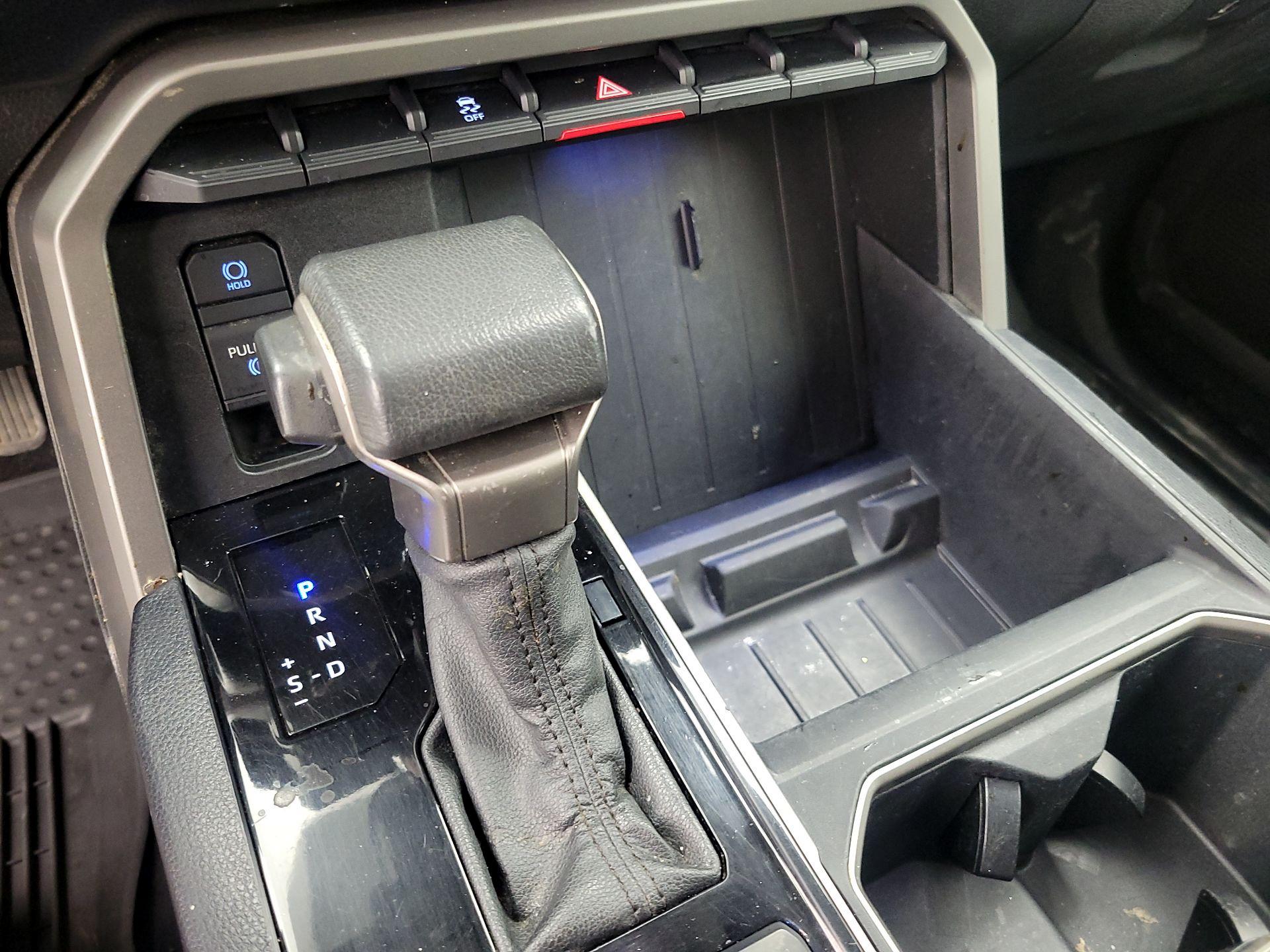 Thumbnail: 2023 Toyota Tundra - 16