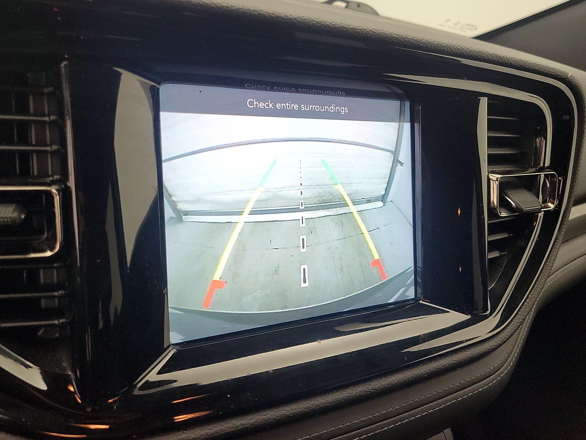 Thumbnail: 2022 Dodge Durango - 14