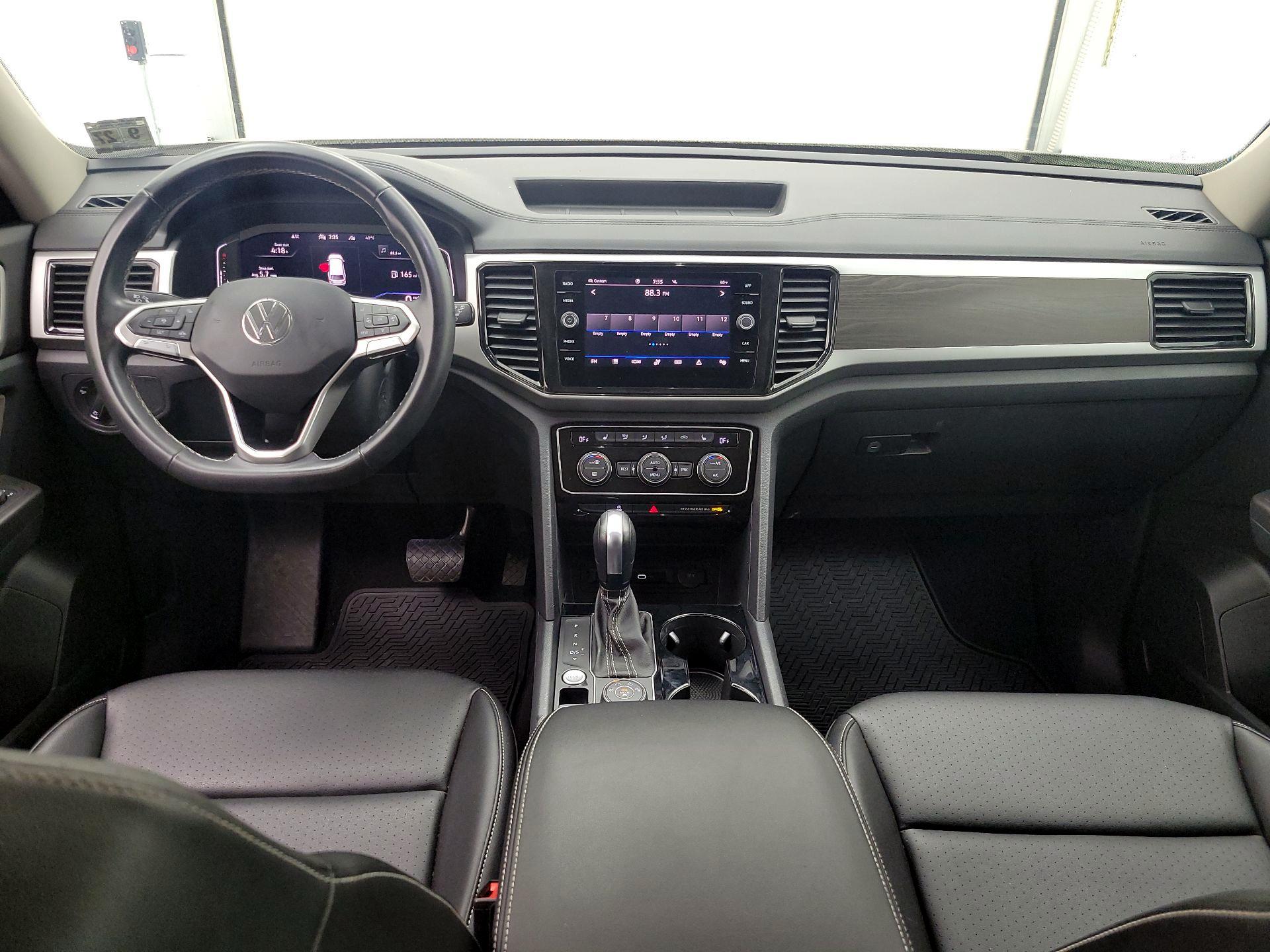 Thumbnail: 2022 Volkswagen Atlas - 9