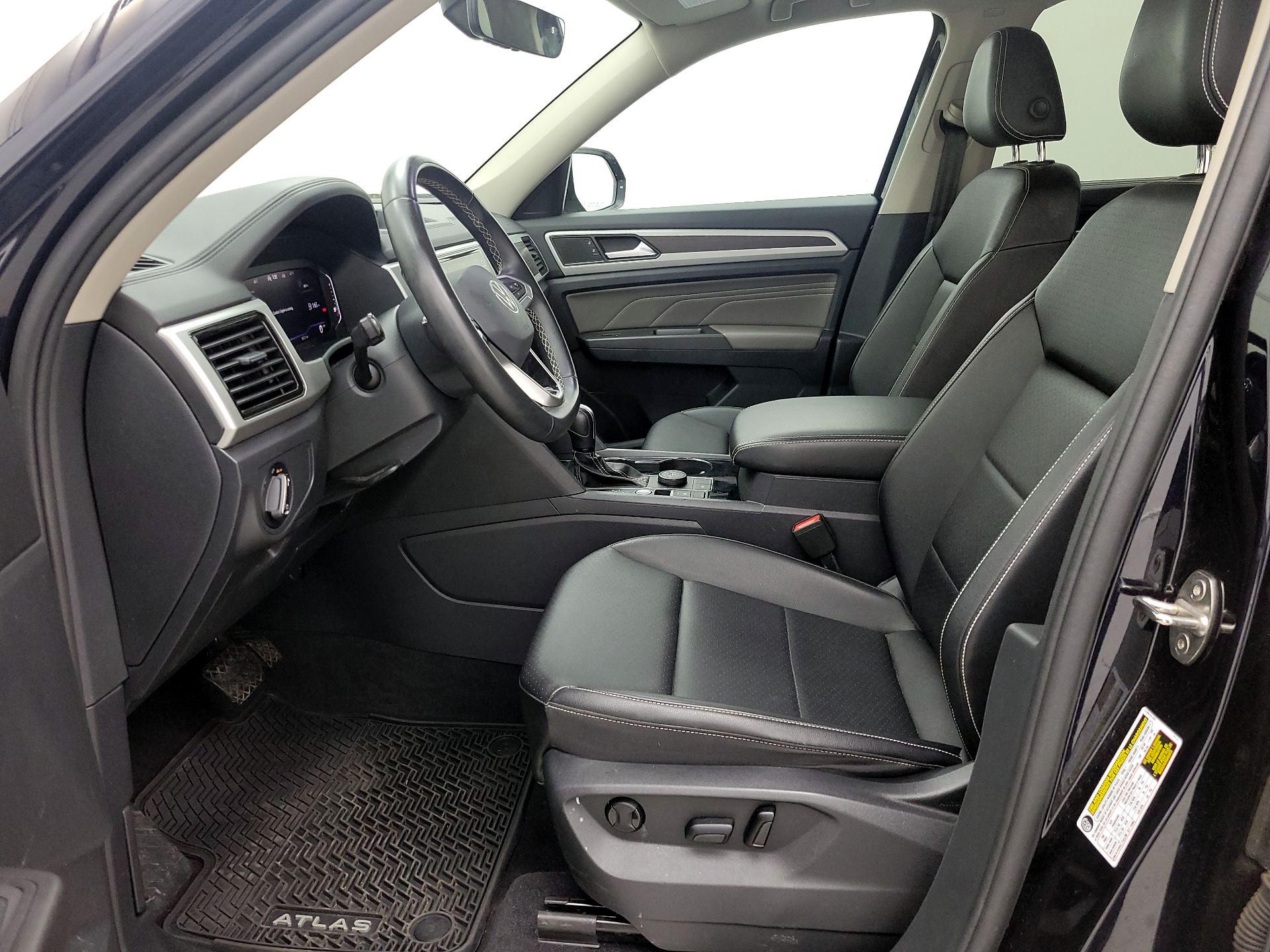 Thumbnail: 2022 Volkswagen Atlas - 11