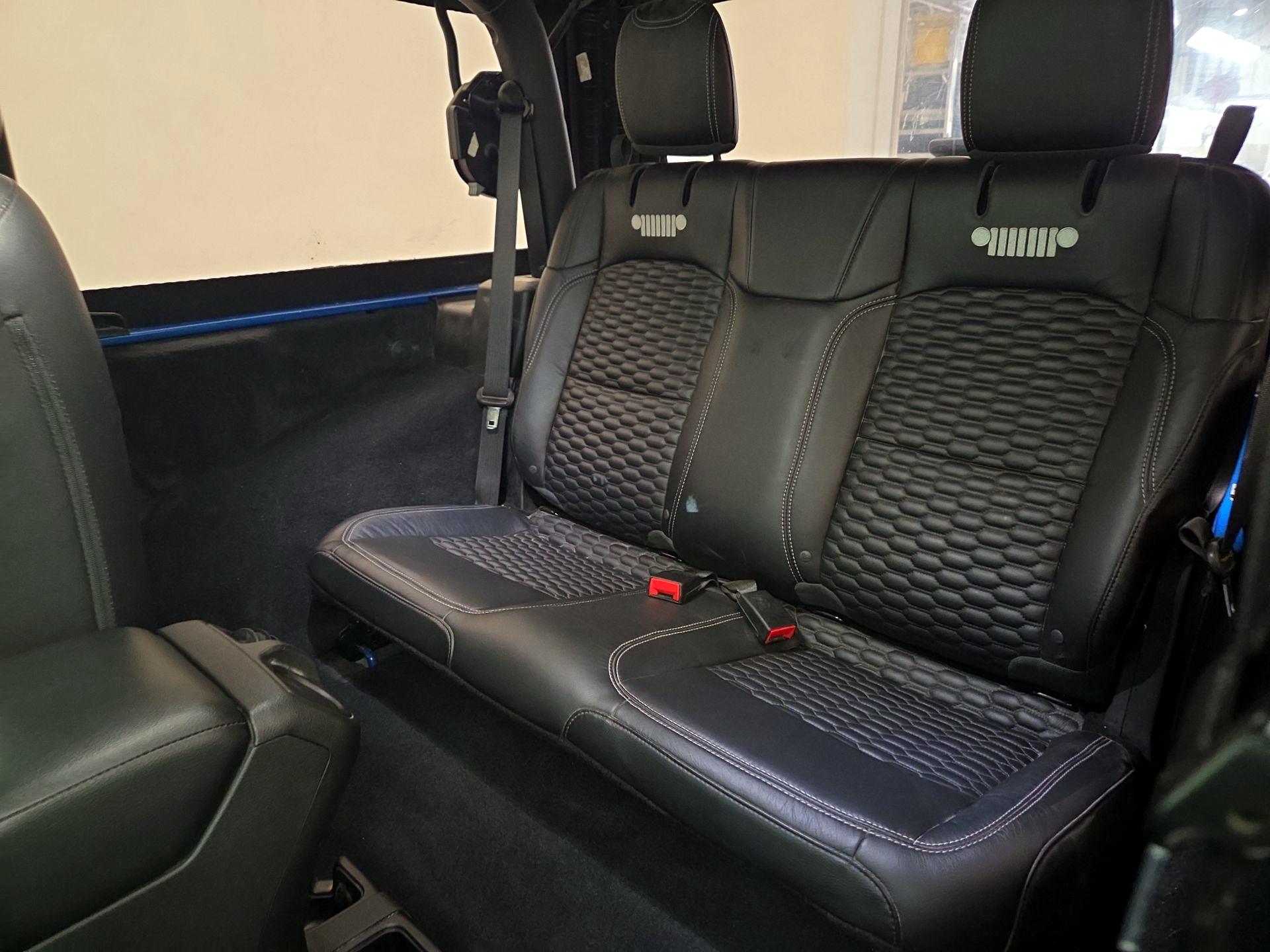 Thumbnail: 2022 Jeep Wrangler - 18