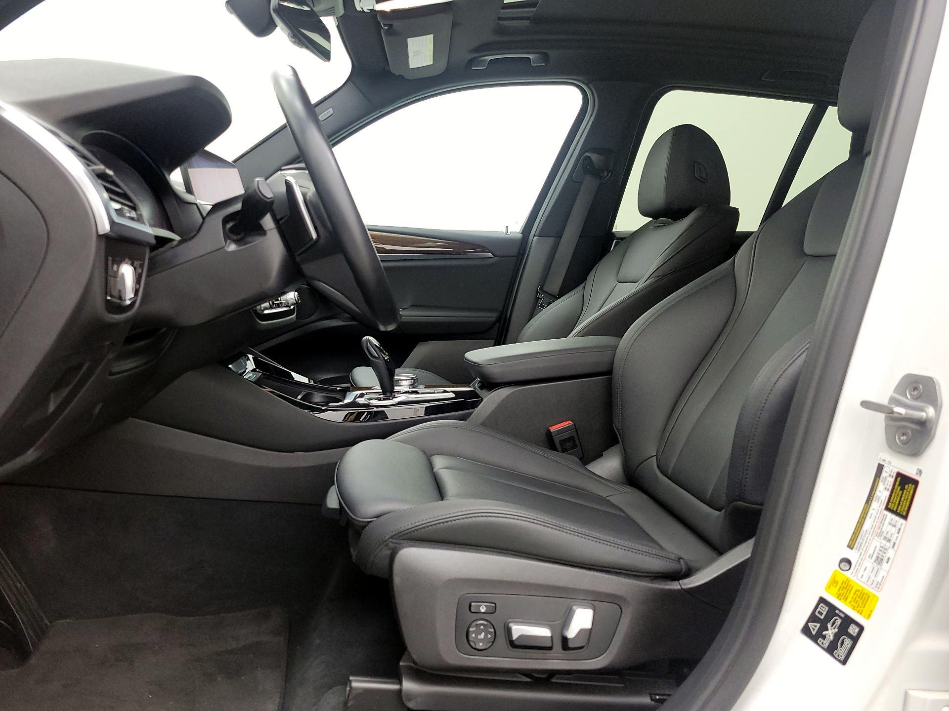 Thumbnail: 2020 BMW X3 - 11