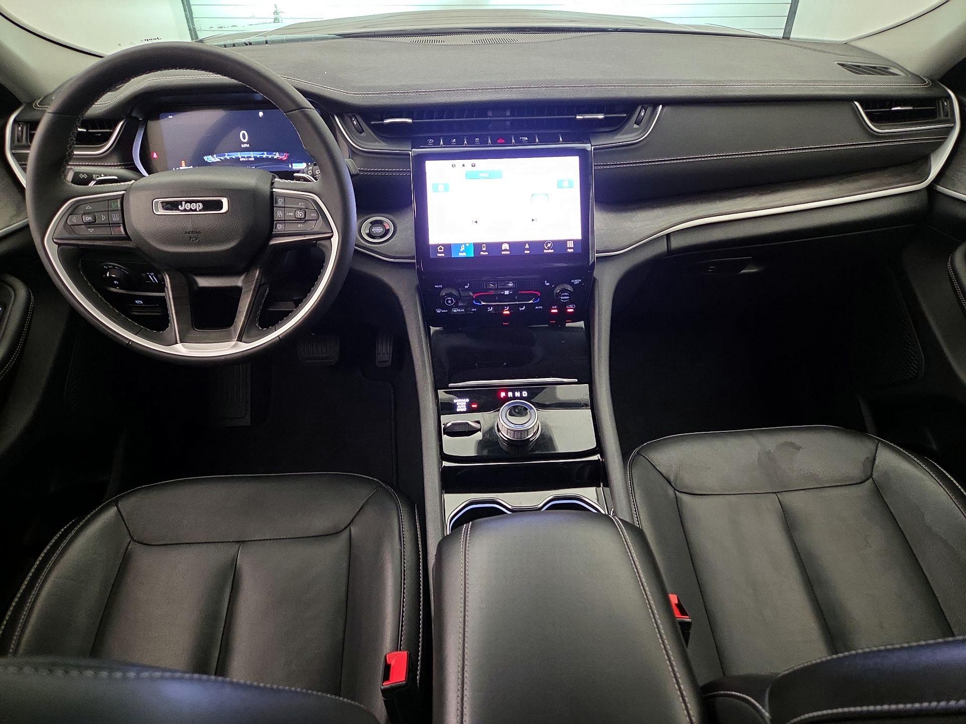 Thumbnail: 2023 Jeep Grand Cherokee - 9