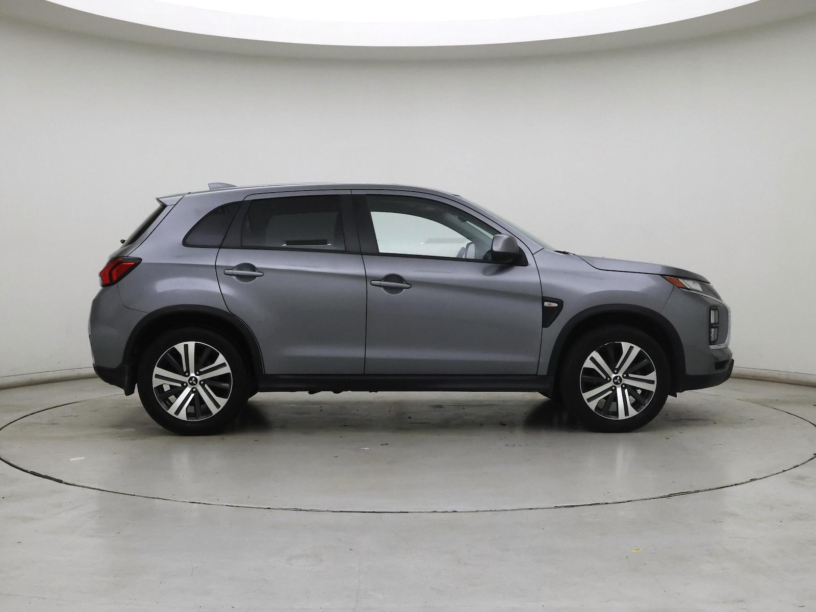 2024 Mitsubishi Outlander Sport ES - Photo 8
