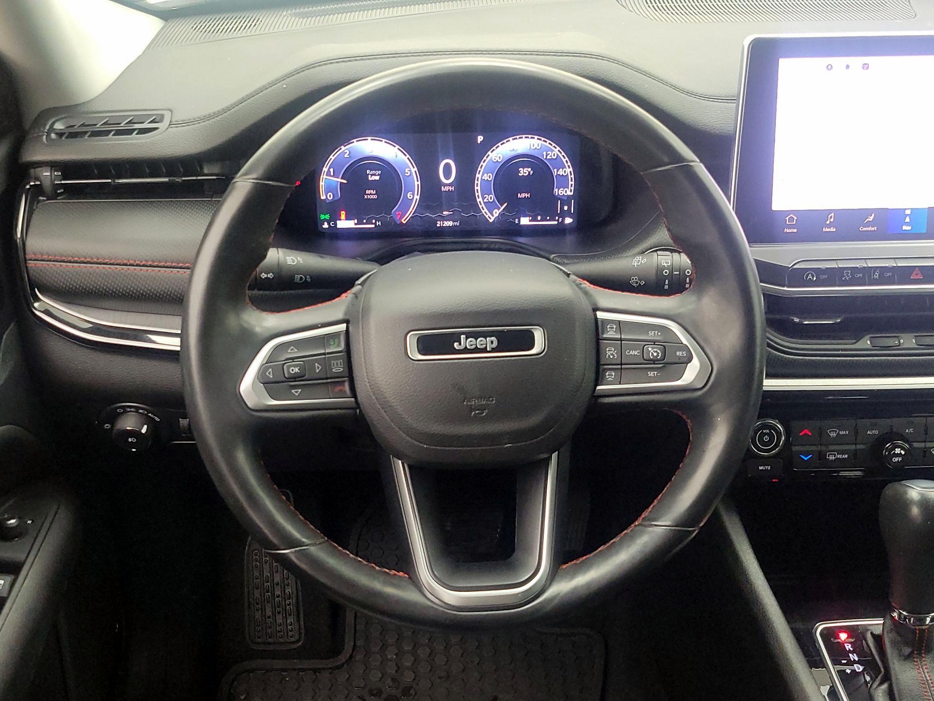 Thumbnail: 2022 Jeep Compass - 10