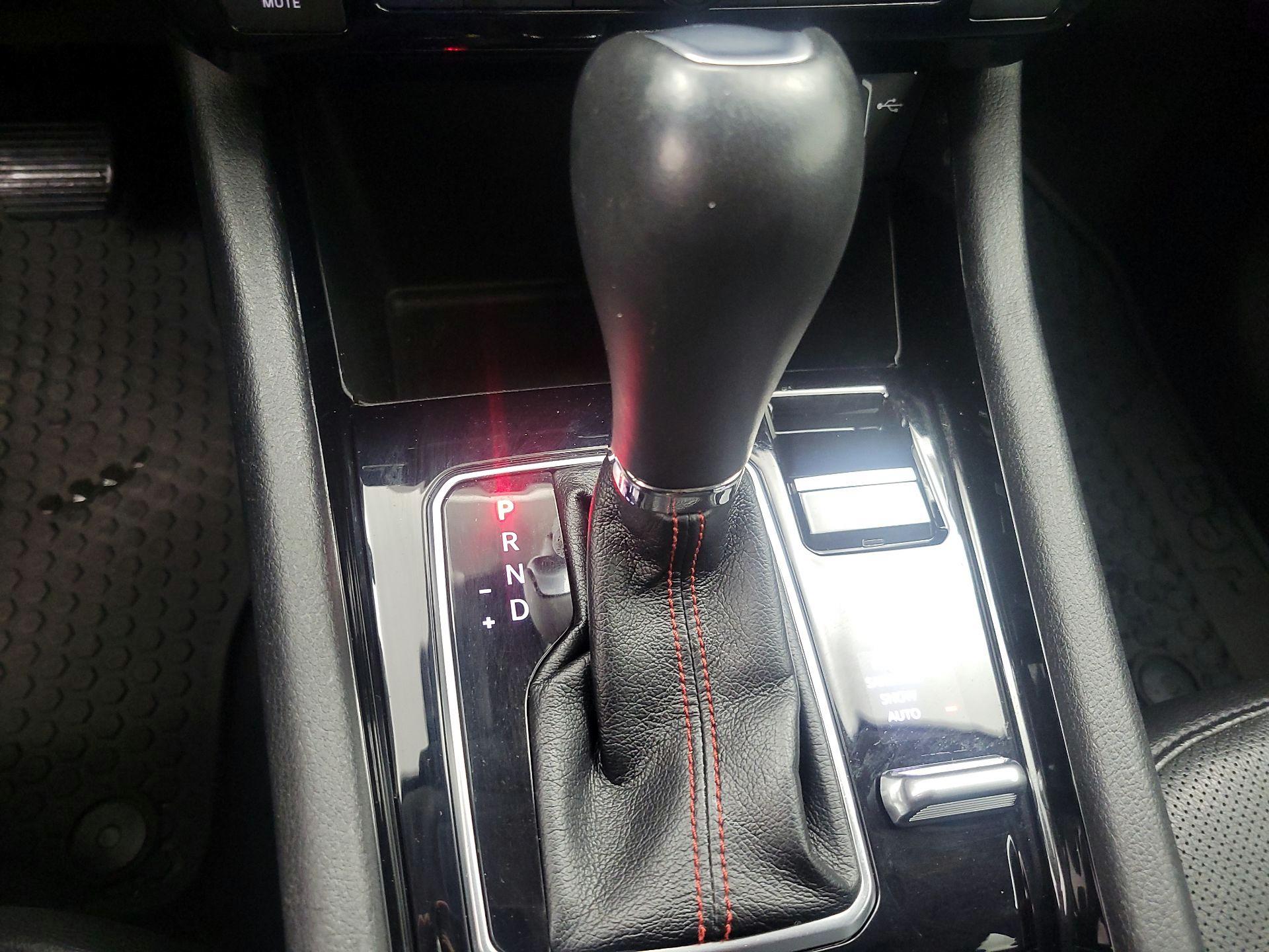 Thumbnail: 2022 Jeep Compass - 18