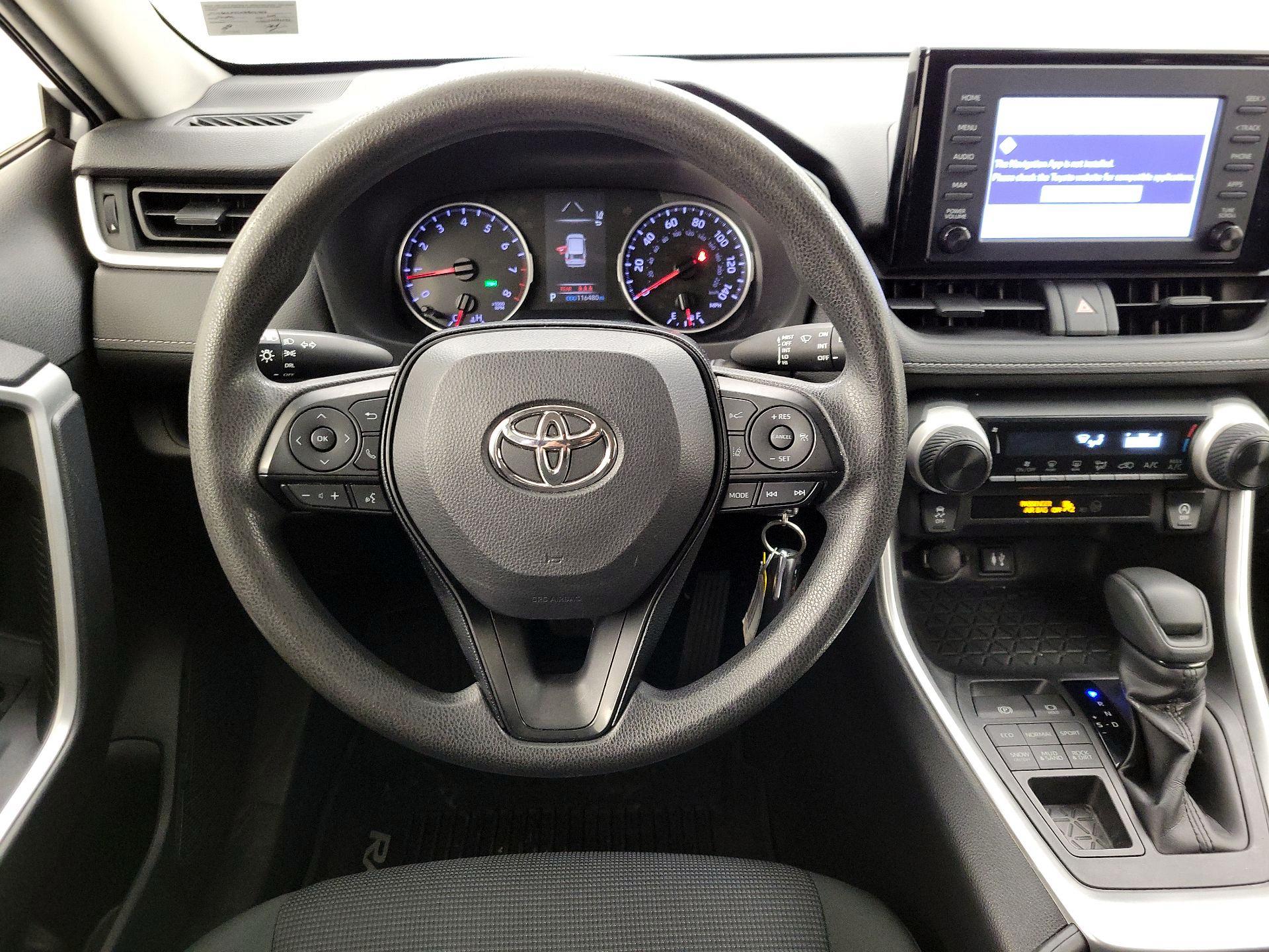 Thumbnail: 2019 Toyota RAV4 - 10