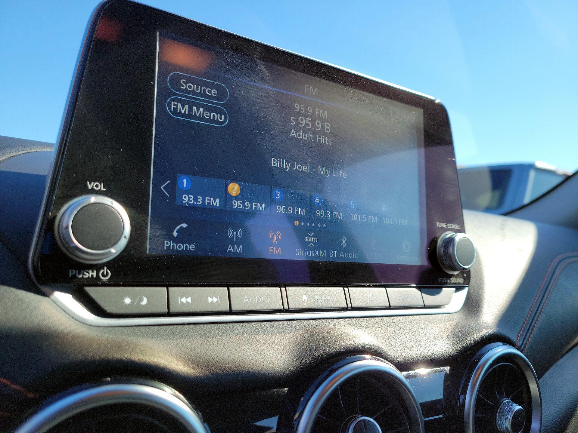 Thumbnail: 2023 Nissan Sentra - 13