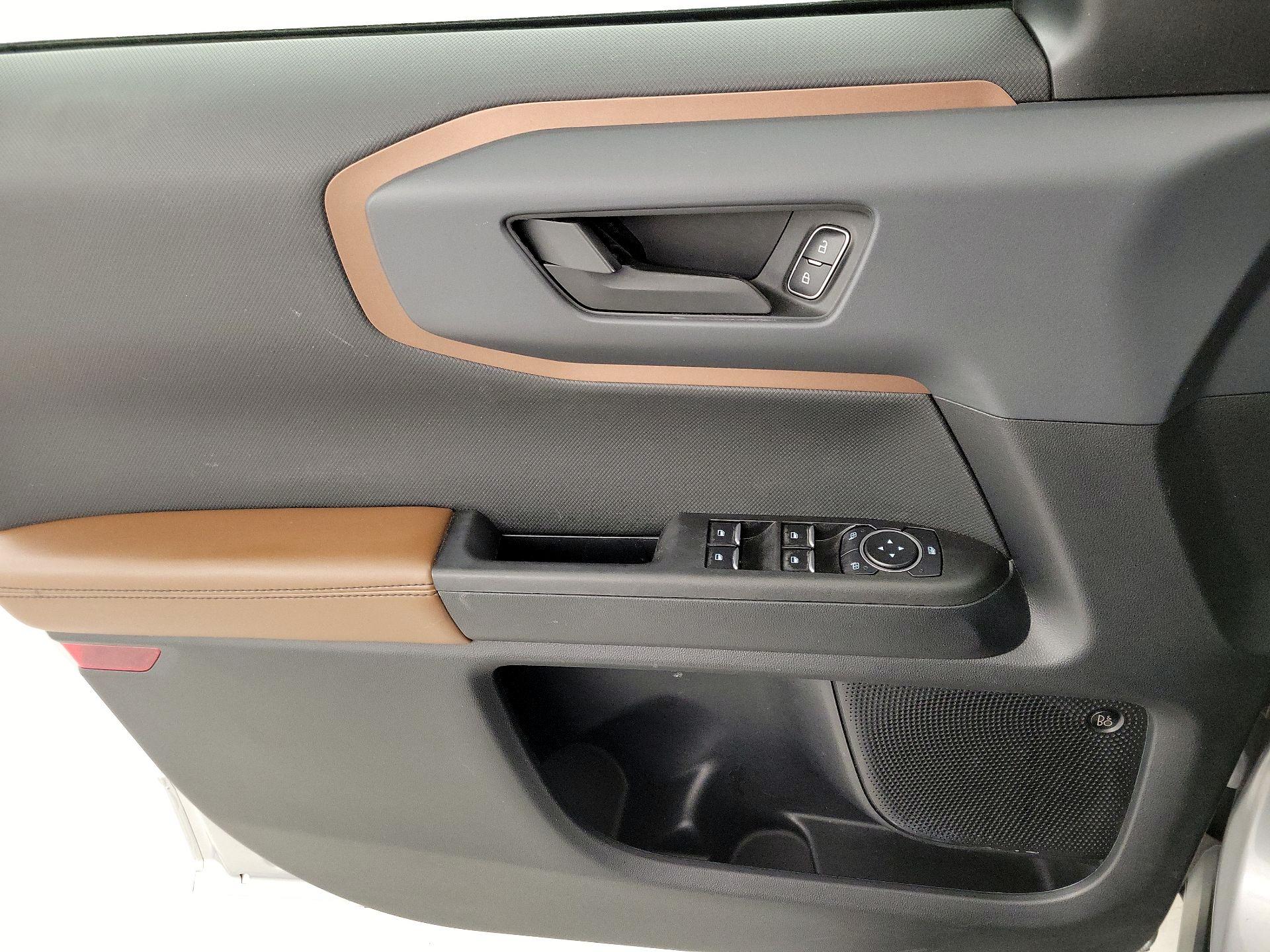 Thumbnail: 2022 Ford Bronco Sport - 12