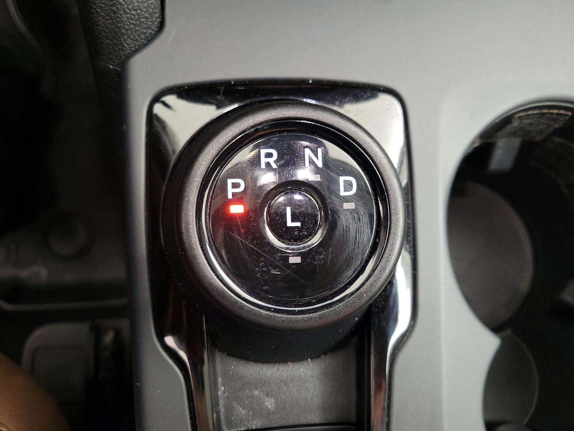 Thumbnail: 2022 Ford Bronco Sport - 17