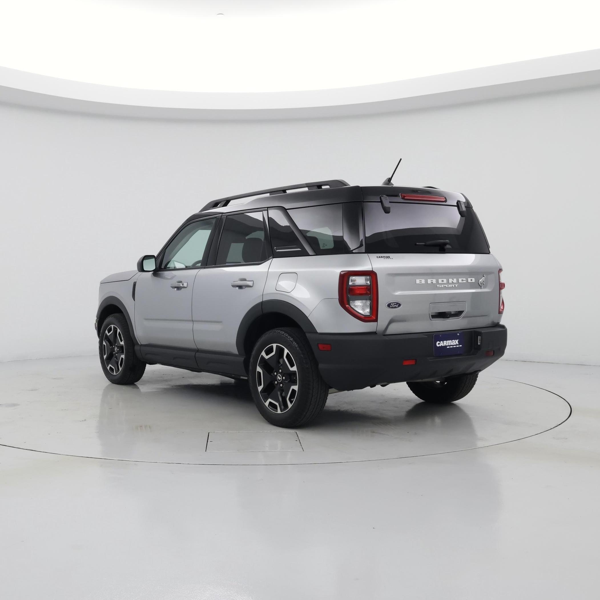 Thumbnail: 2022 Ford Bronco Sport - 2