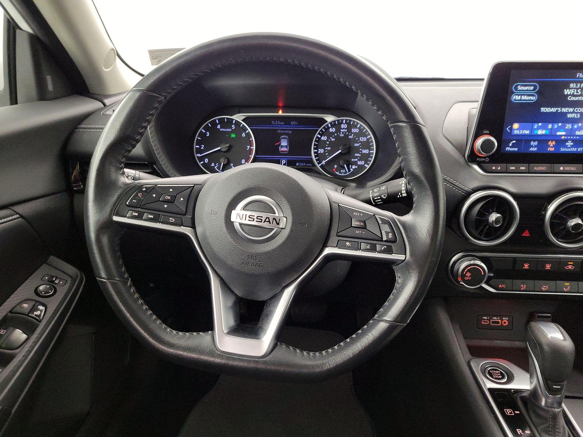 Thumbnail: 2023 Nissan Sentra - 10