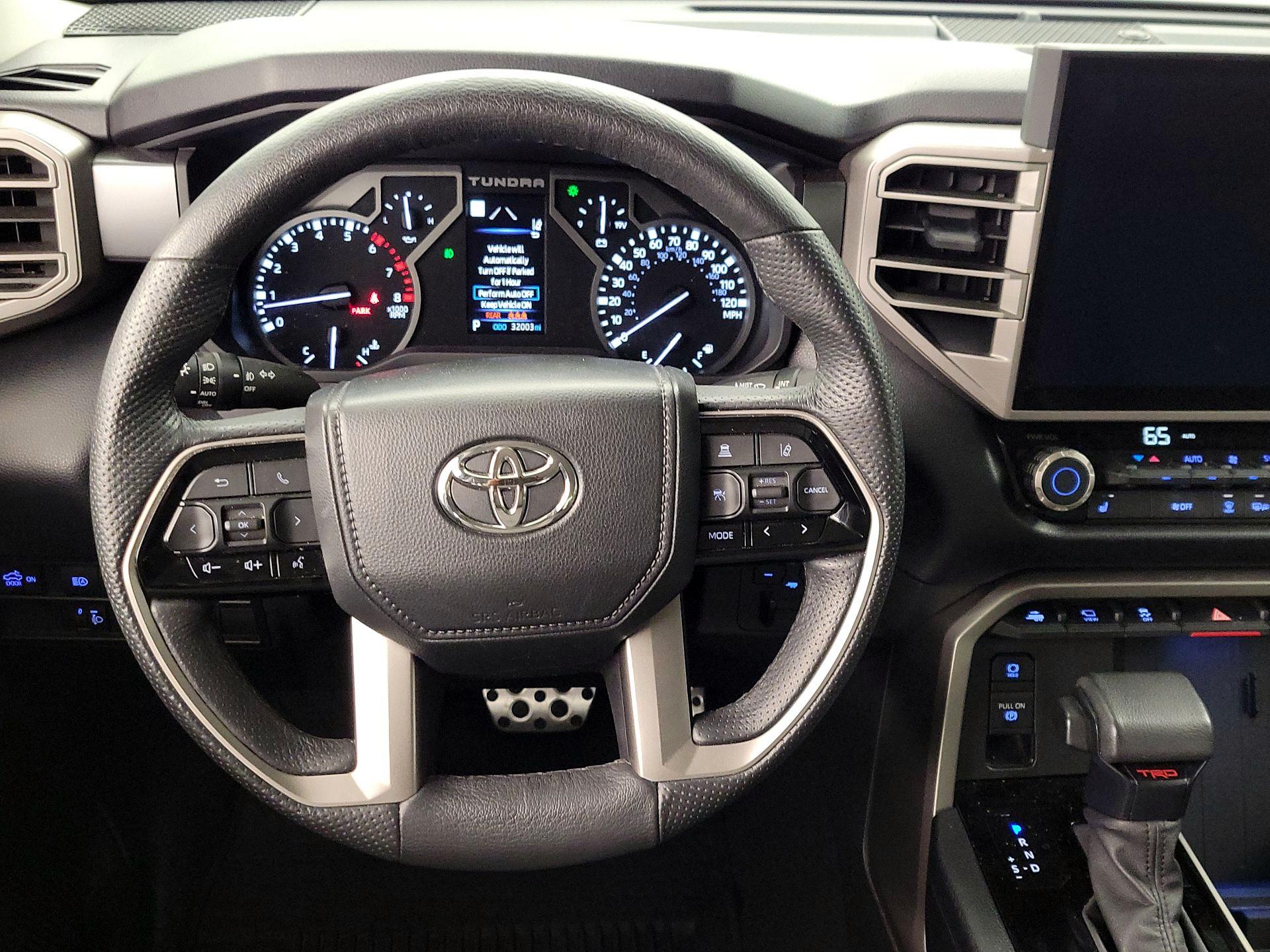 Thumbnail: 2022 Toyota Tundra - 10