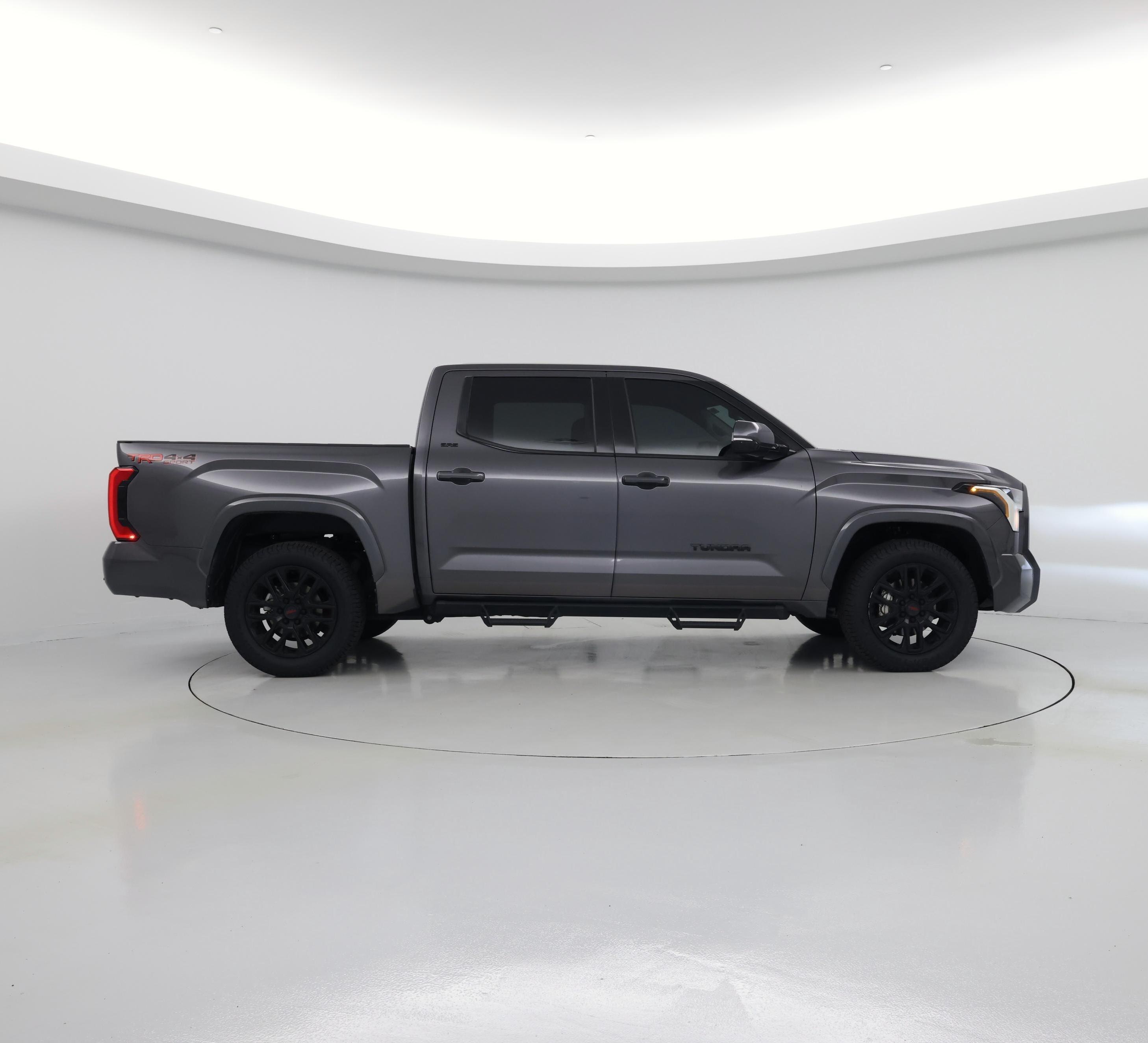 Thumbnail: 2022 Toyota Tundra - 7