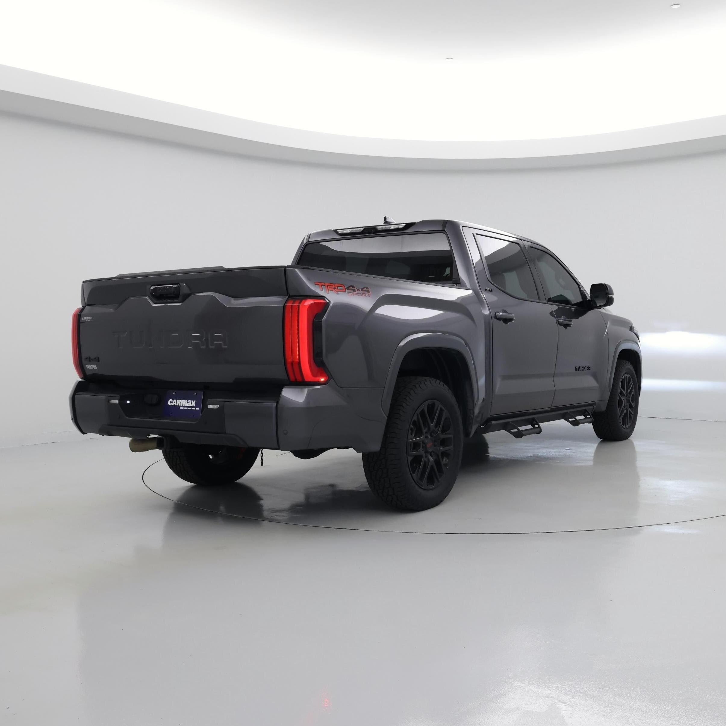Thumbnail: 2022 Toyota Tundra - 8
