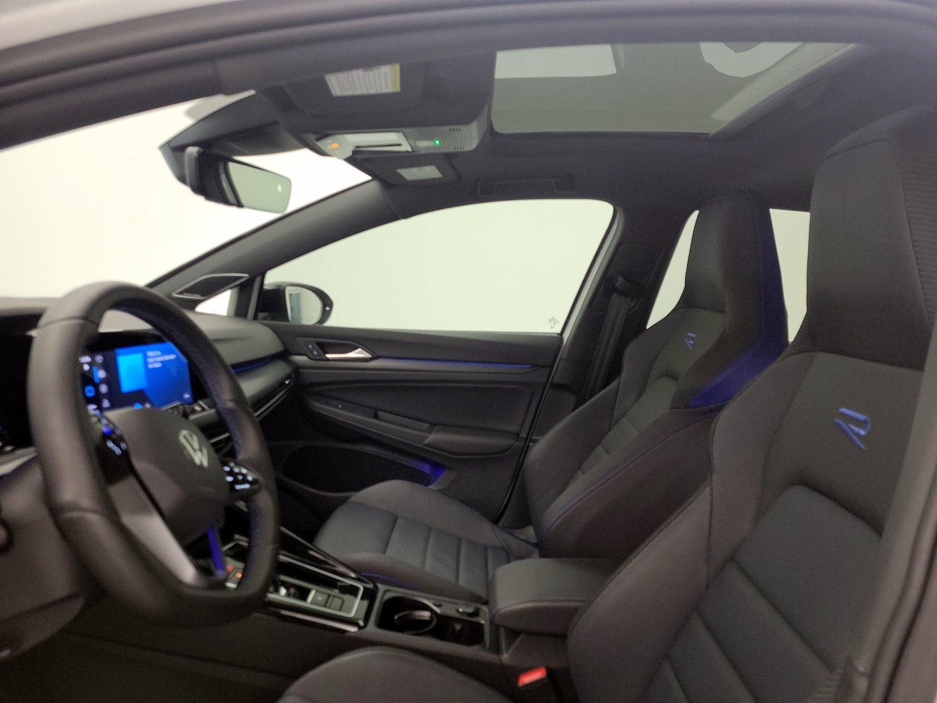 Thumbnail: 2024 Volkswagen Golf - 19