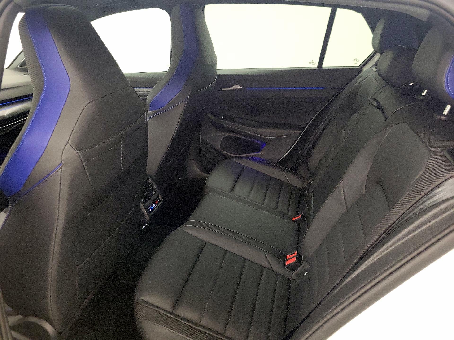 Thumbnail: 2024 Volkswagen Golf - 20