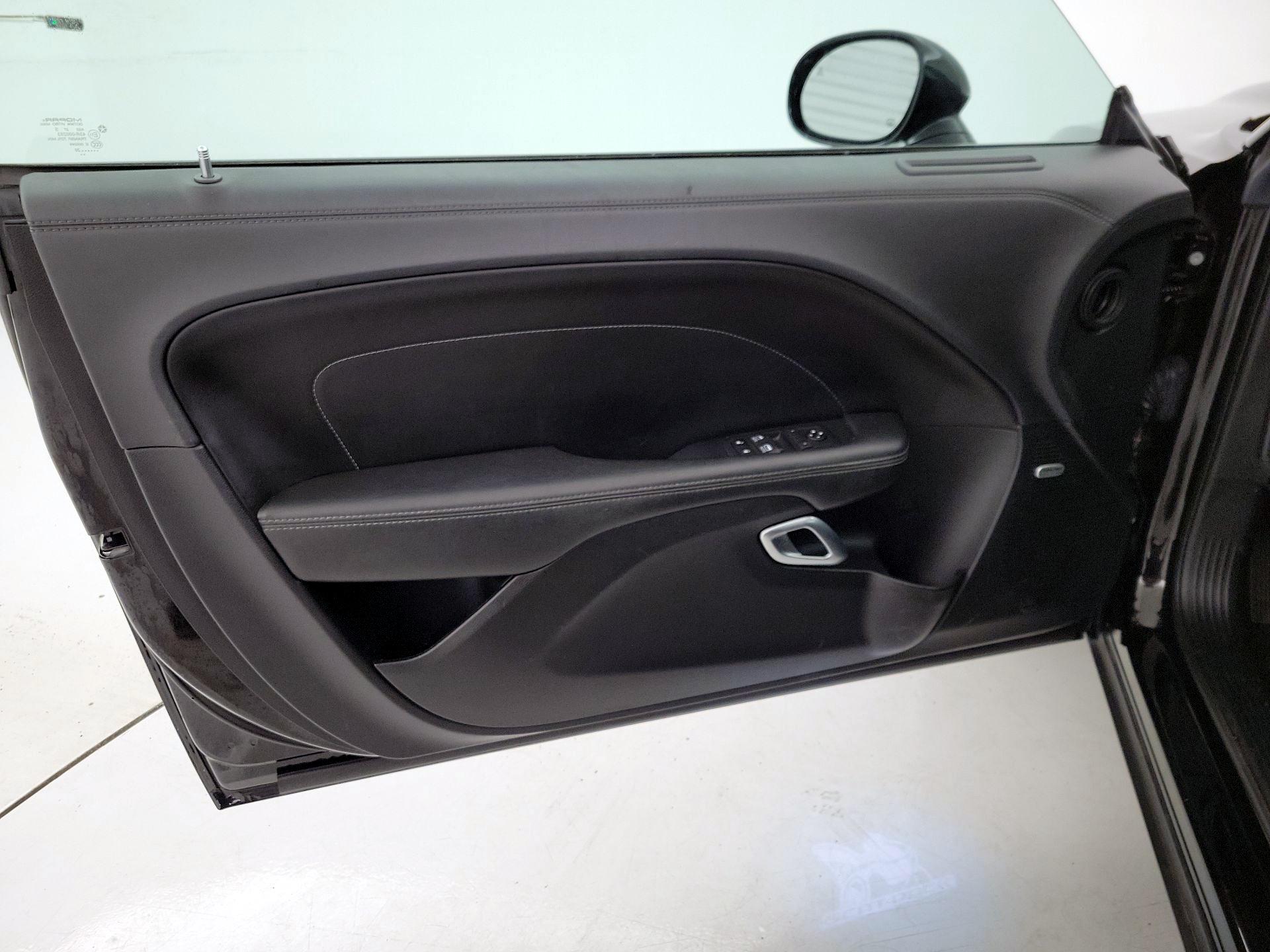 Thumbnail: 2020 Dodge Challenger - 12