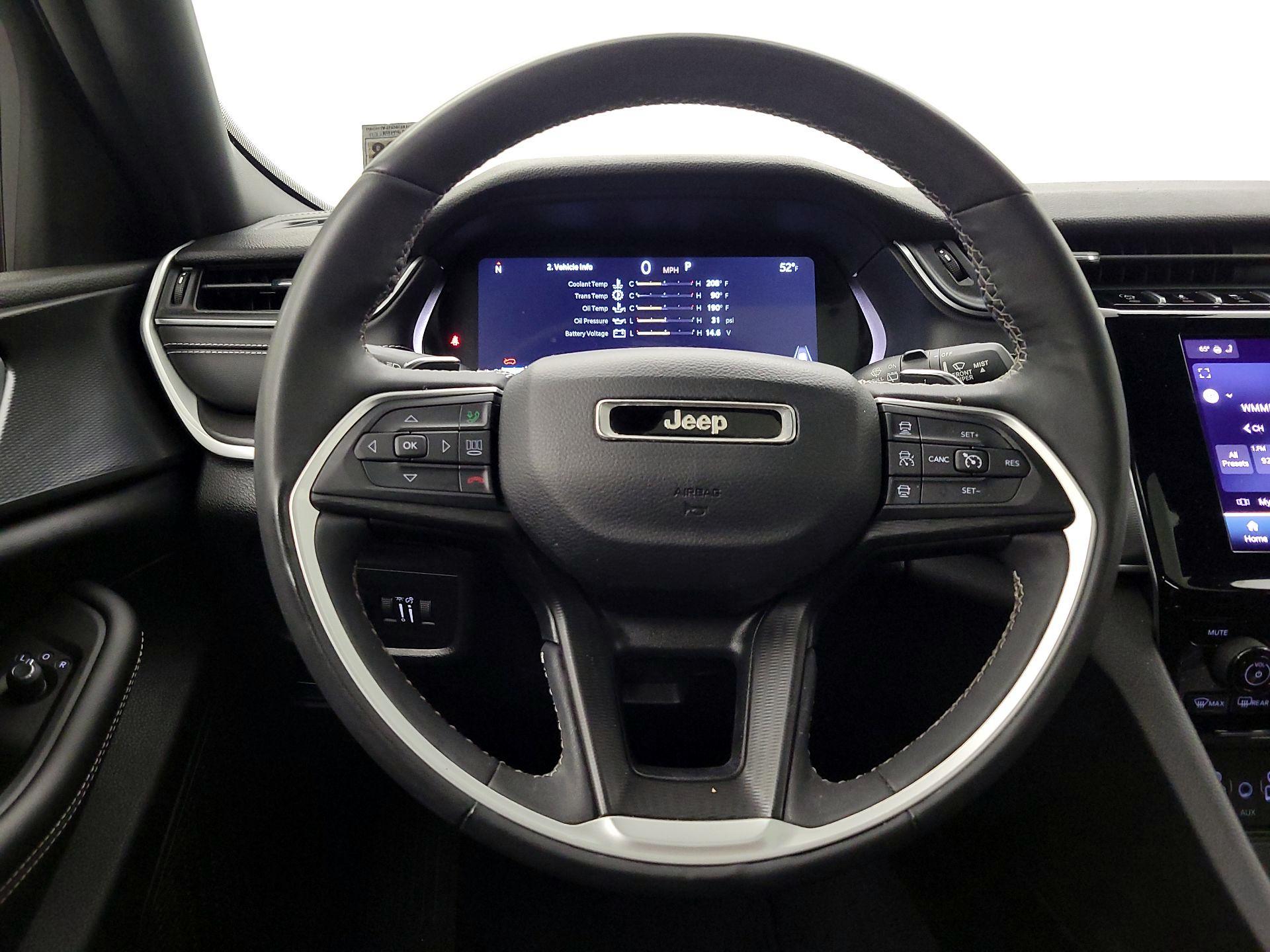 Thumbnail: 2023 Jeep Grand Cherokee - 10