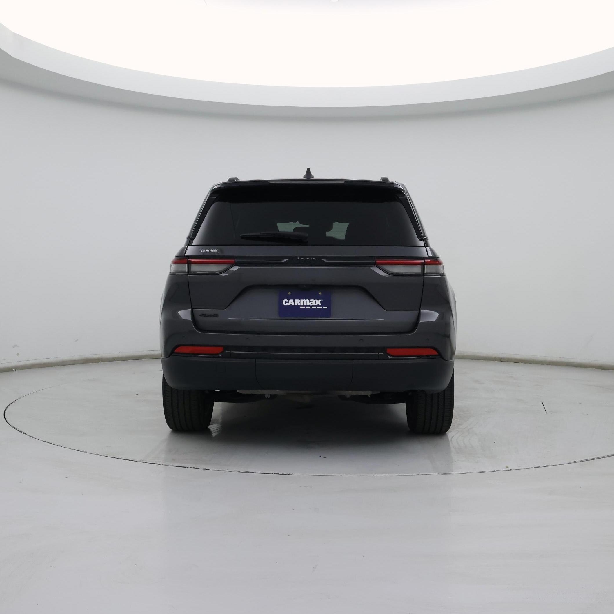 Thumbnail: 2023 Jeep Grand Cherokee - 6