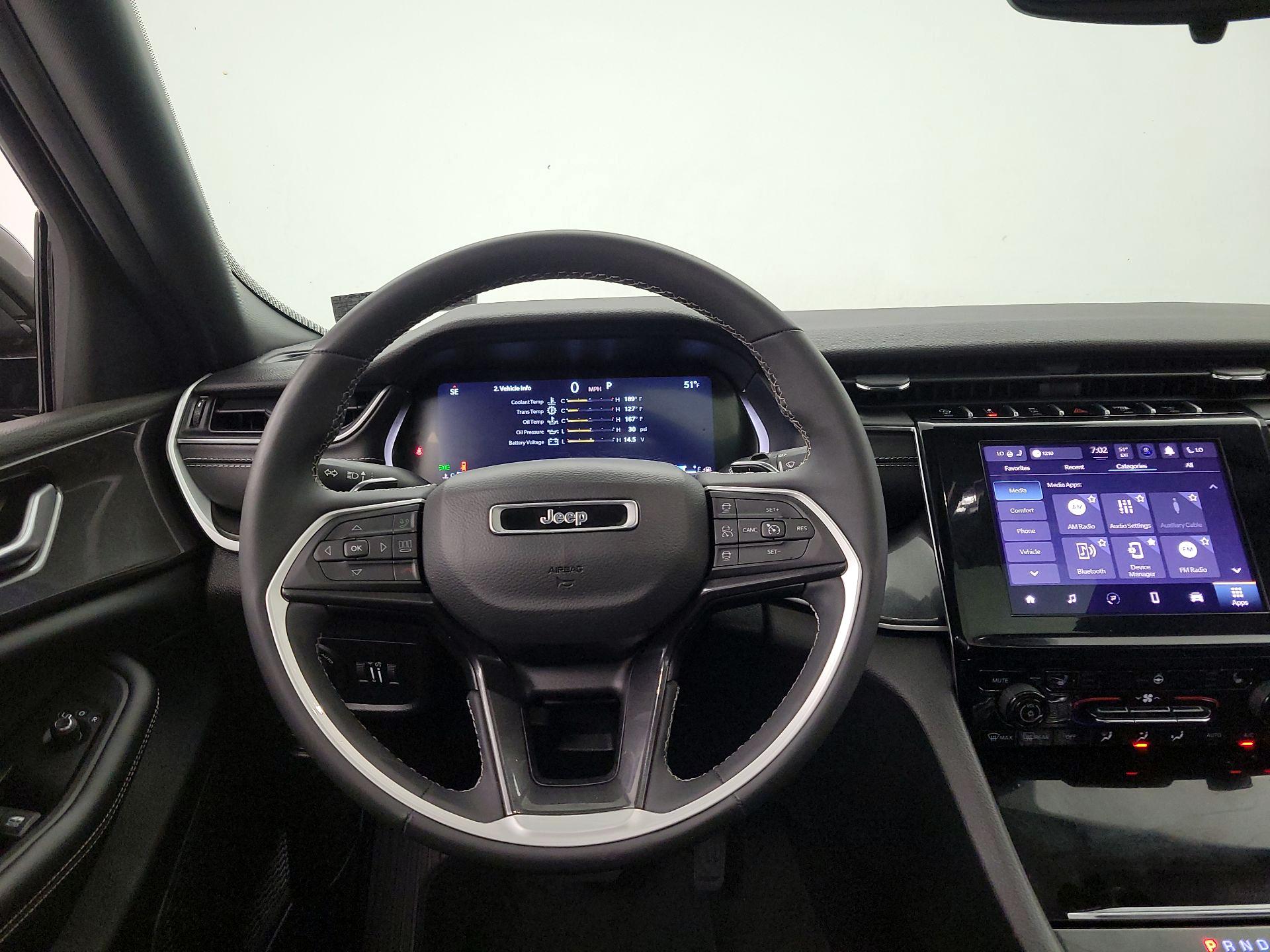 Thumbnail: 2023 Jeep Grand Cherokee L - 10