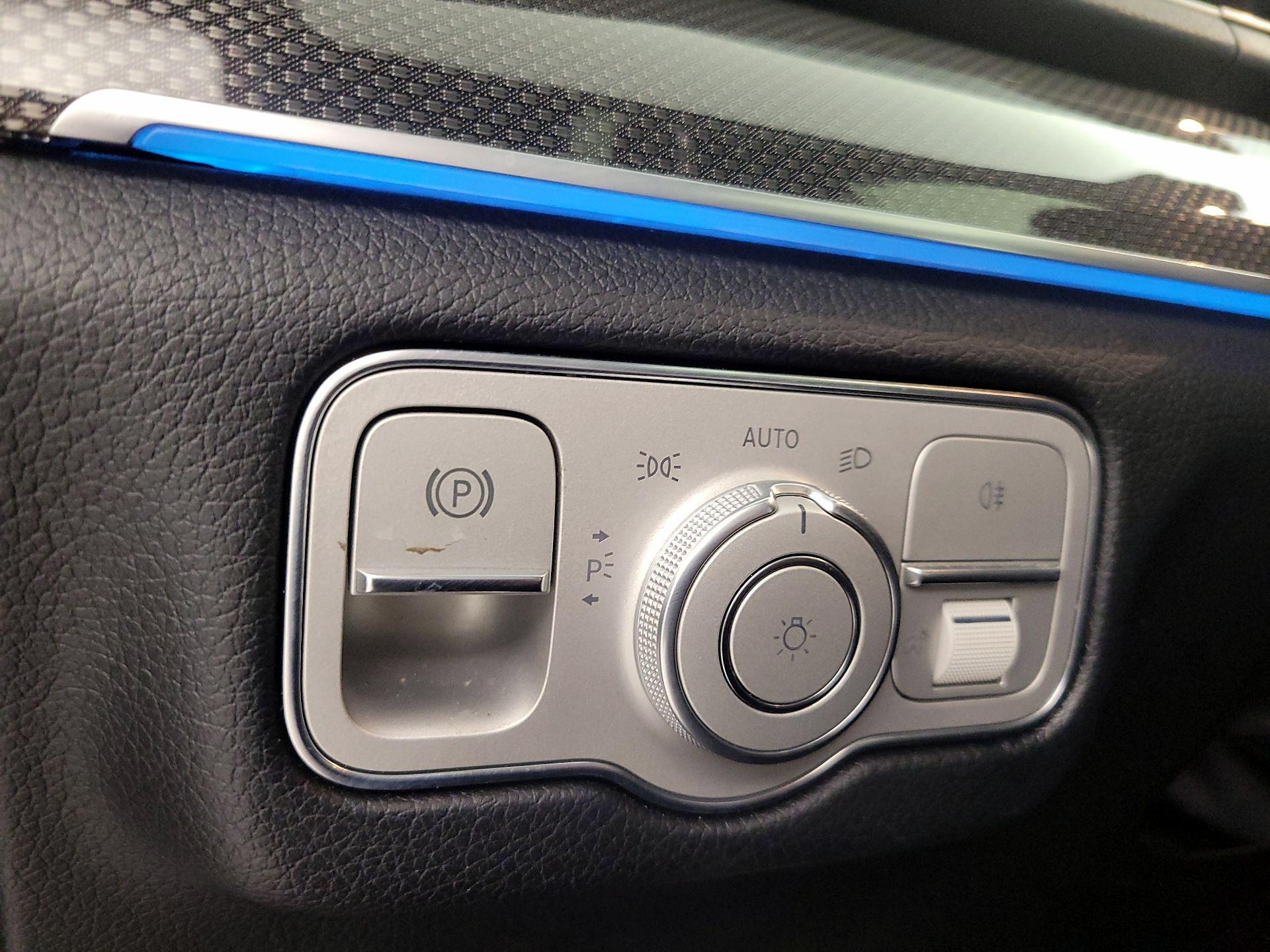 Thumbnail: 2021 Mercedes-Benz GLE - 13