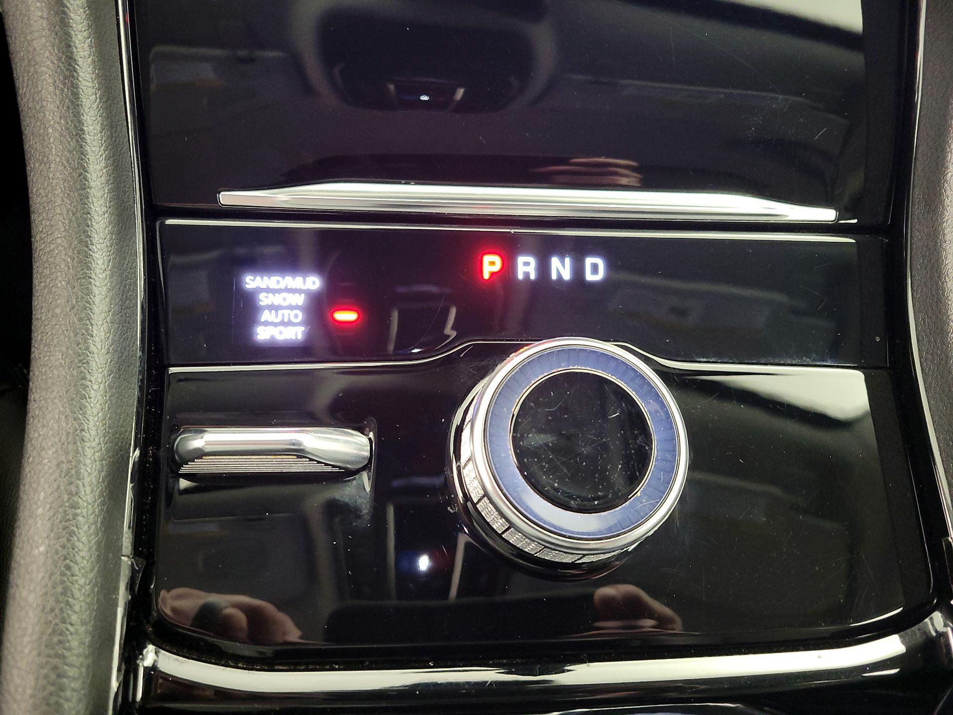 Thumbnail: 2023 Jeep Grand Cherokee - 18