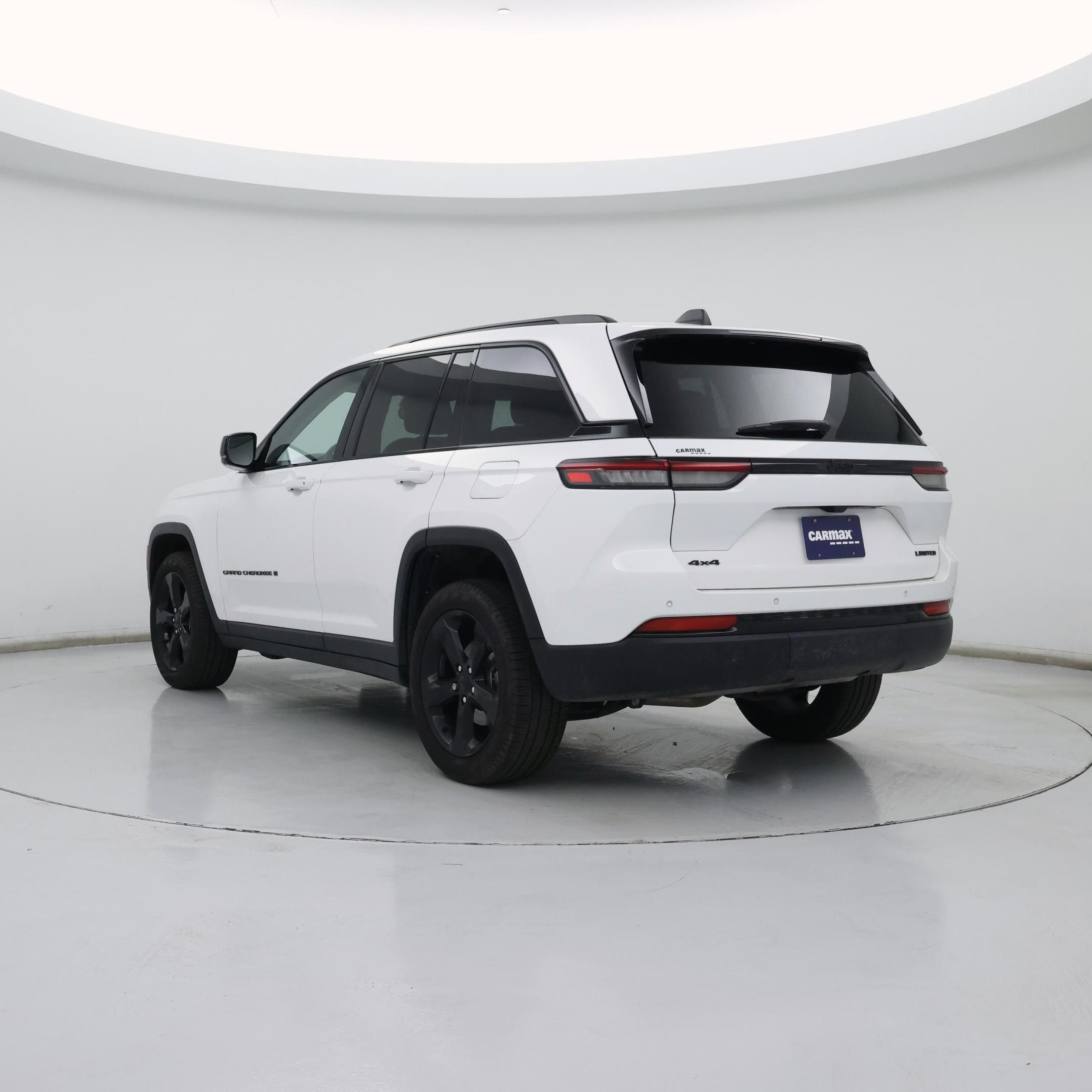 Thumbnail: 2023 Jeep Grand Cherokee - 2
